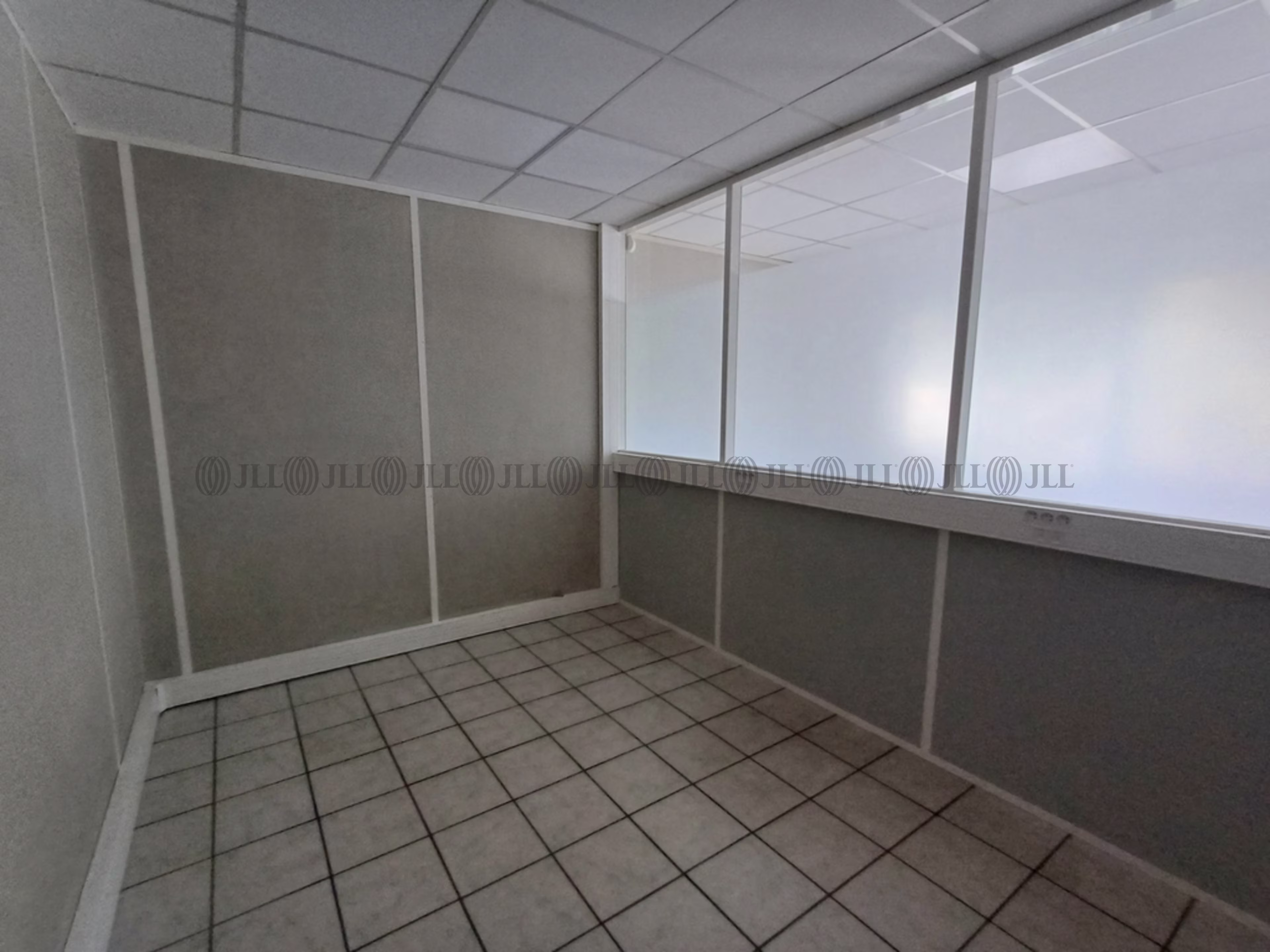 116 RUE PAUL EMILE VICTOR