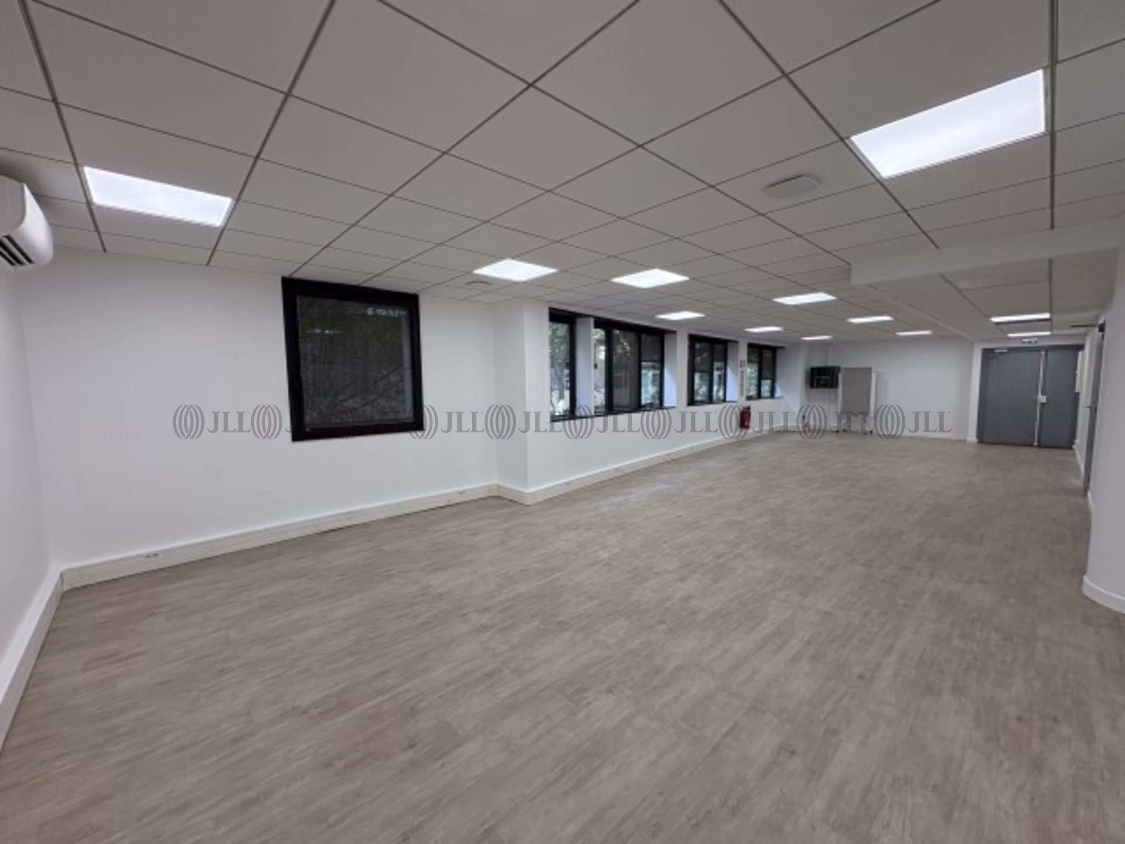 17-21 BOULEVARD EUGENE DERUELLE