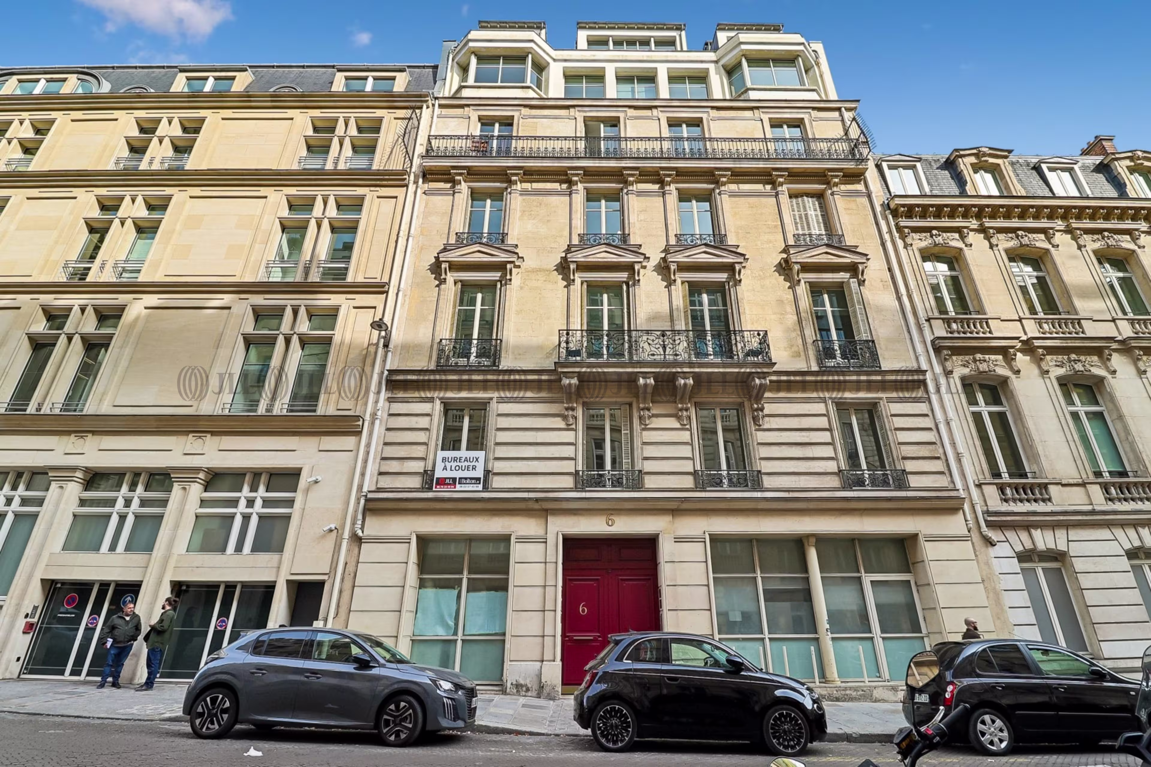 6 RUE DE TEHERAN