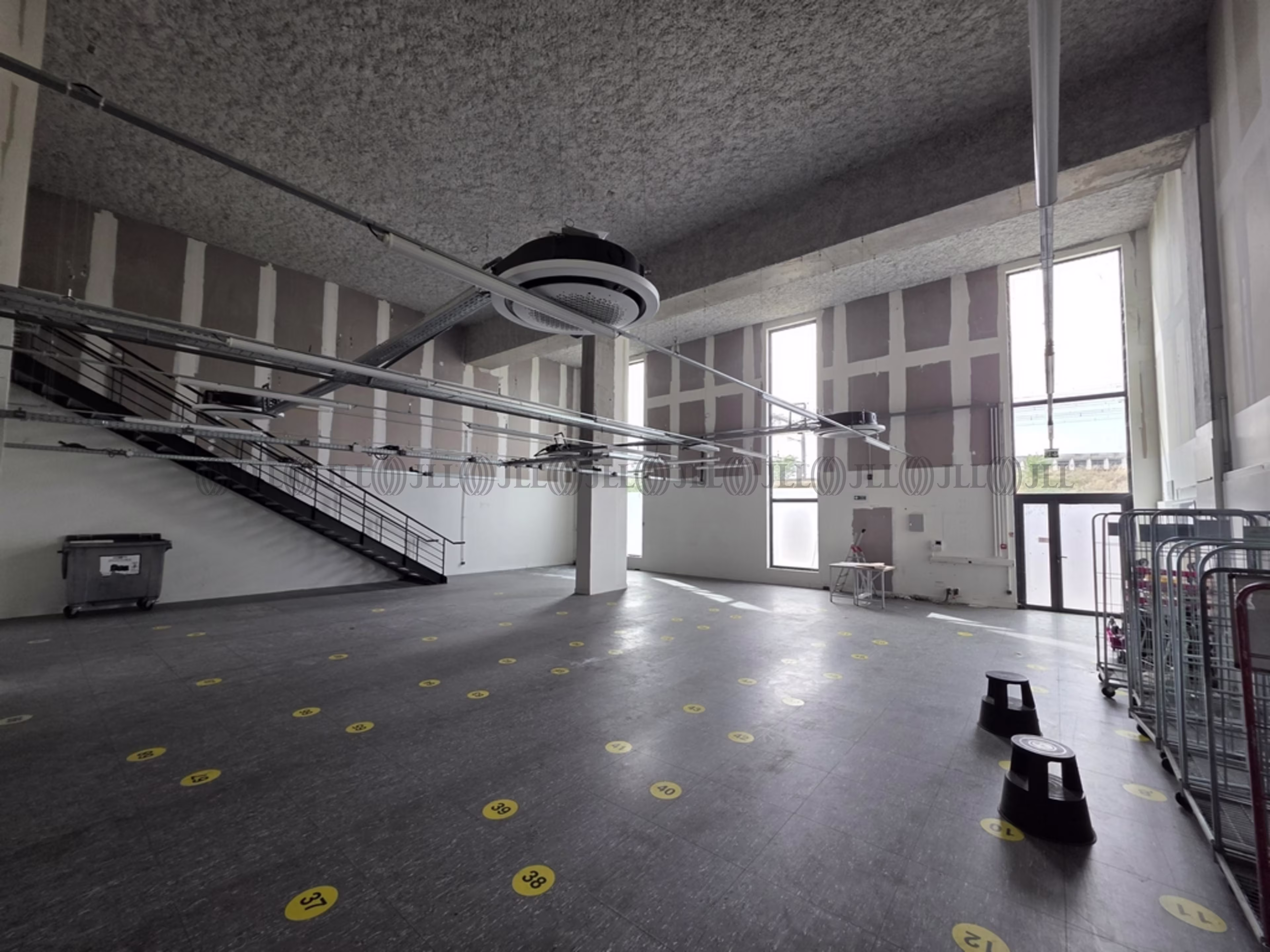 31-33 RUE PAUL DUVIVIER