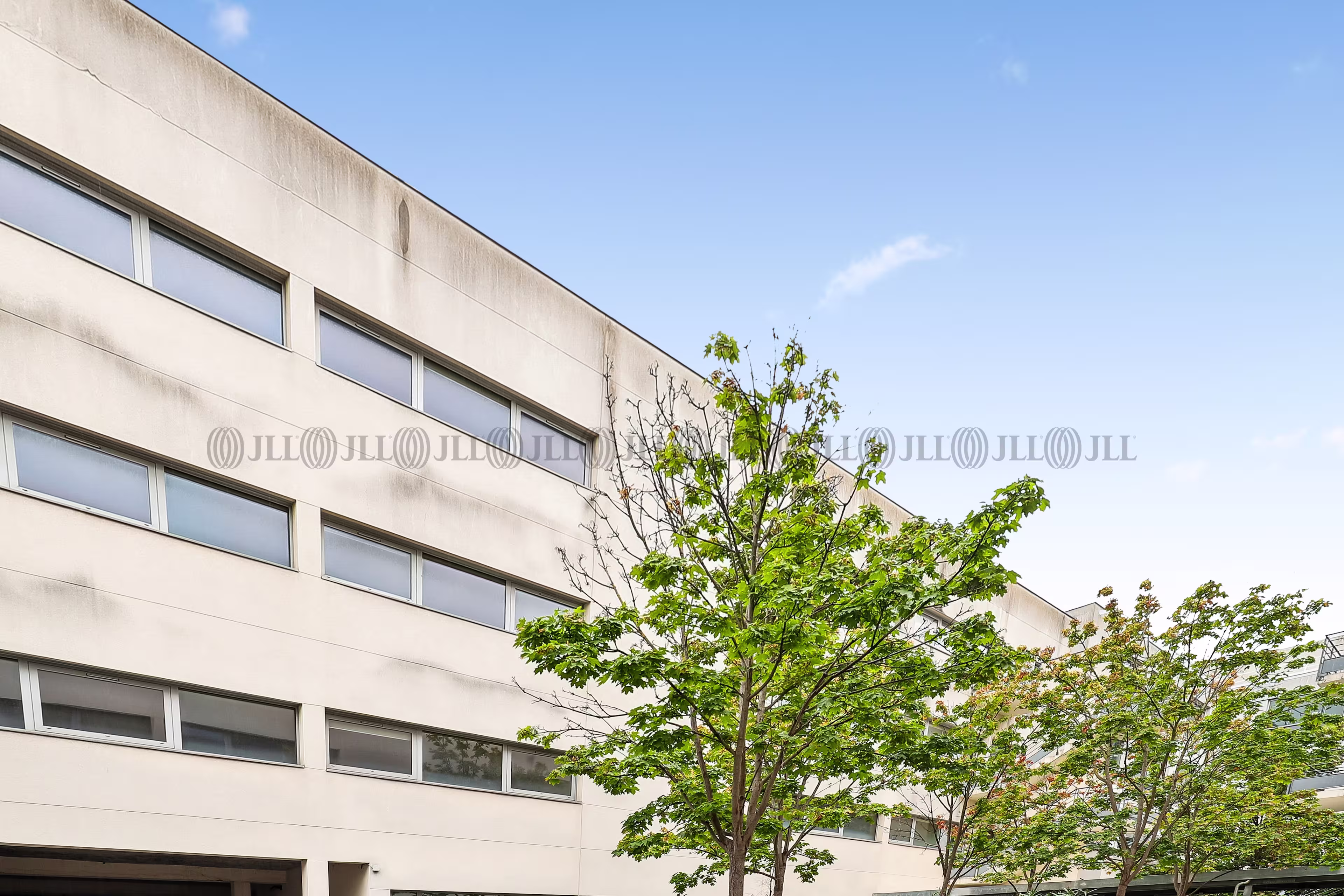 60-64 RUE DU LANDY