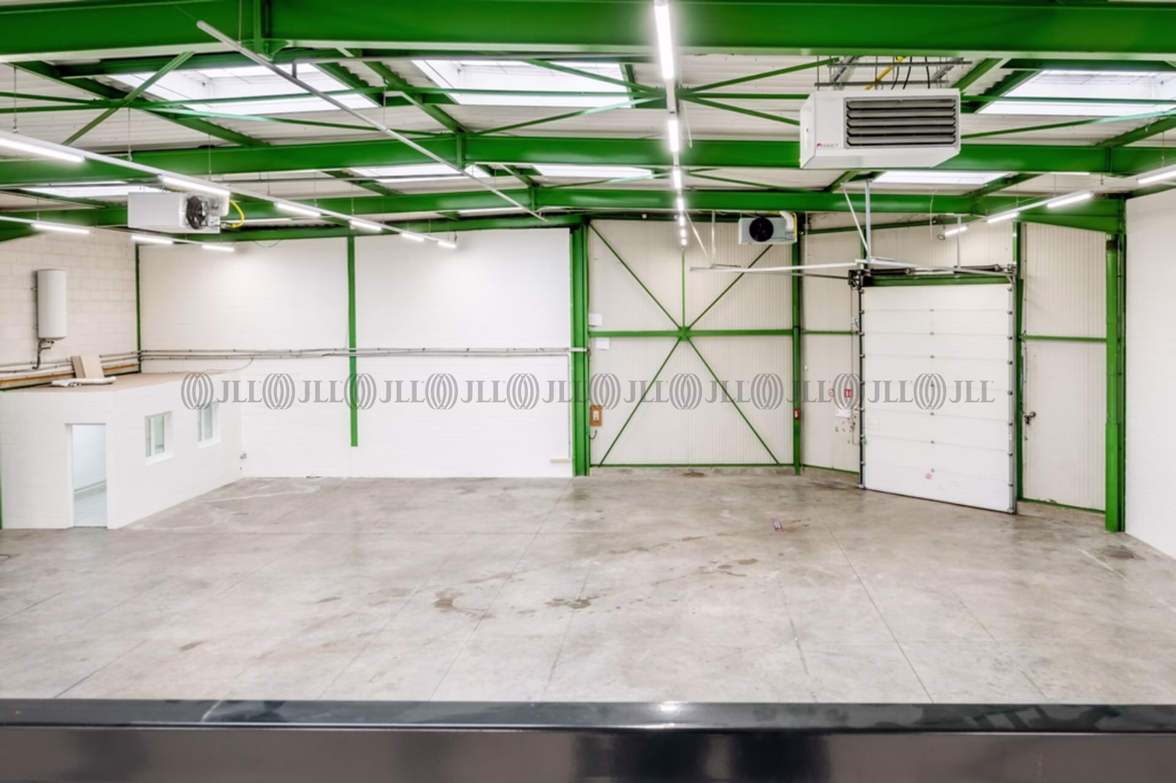 24-26 RUE PAUL HENRI SPAAK