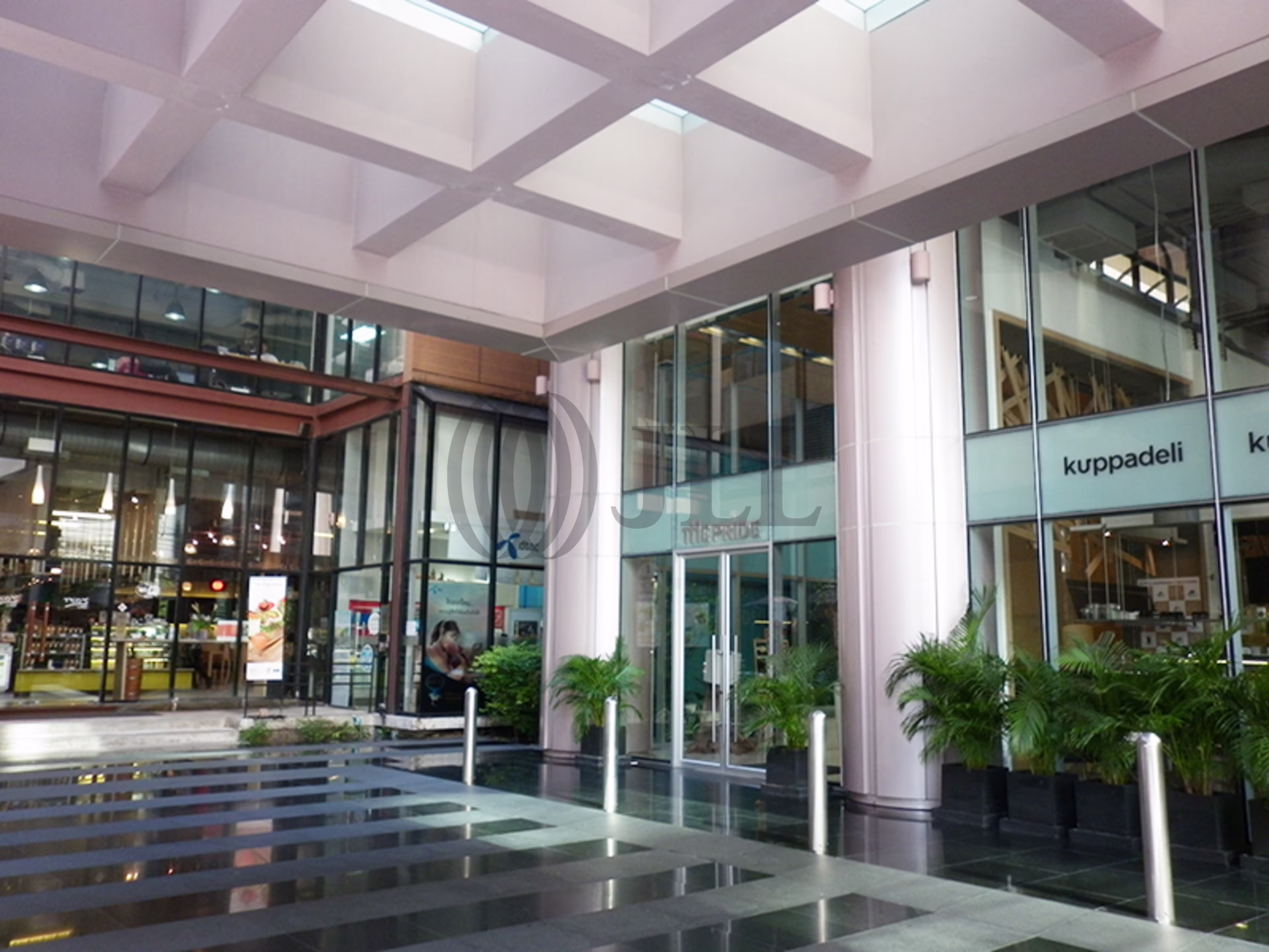 219/2  2nd floor Asoke Tower, North Klongtoey, and Bangkok 10110