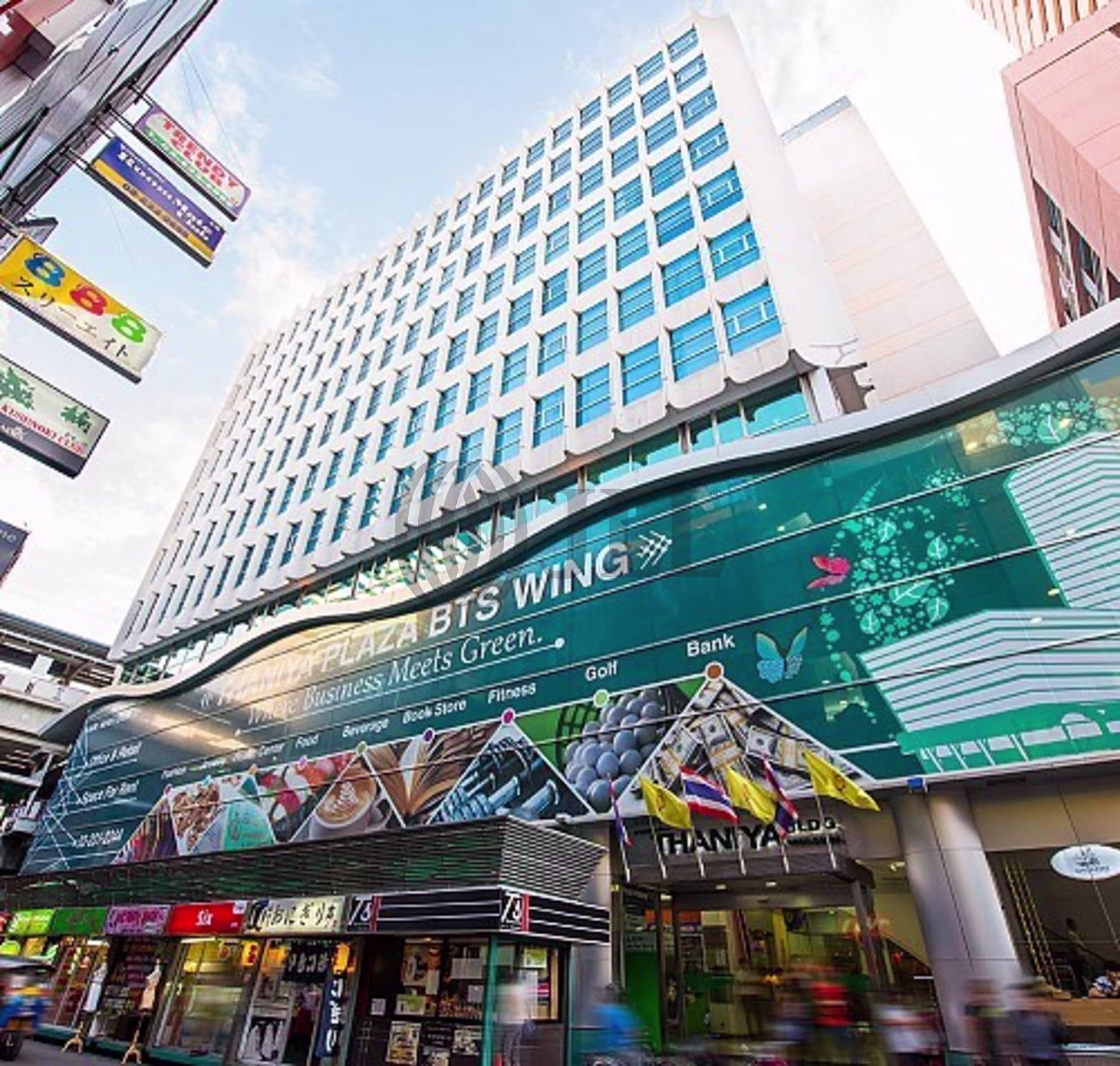 62, Silom Road, Suriya Wong