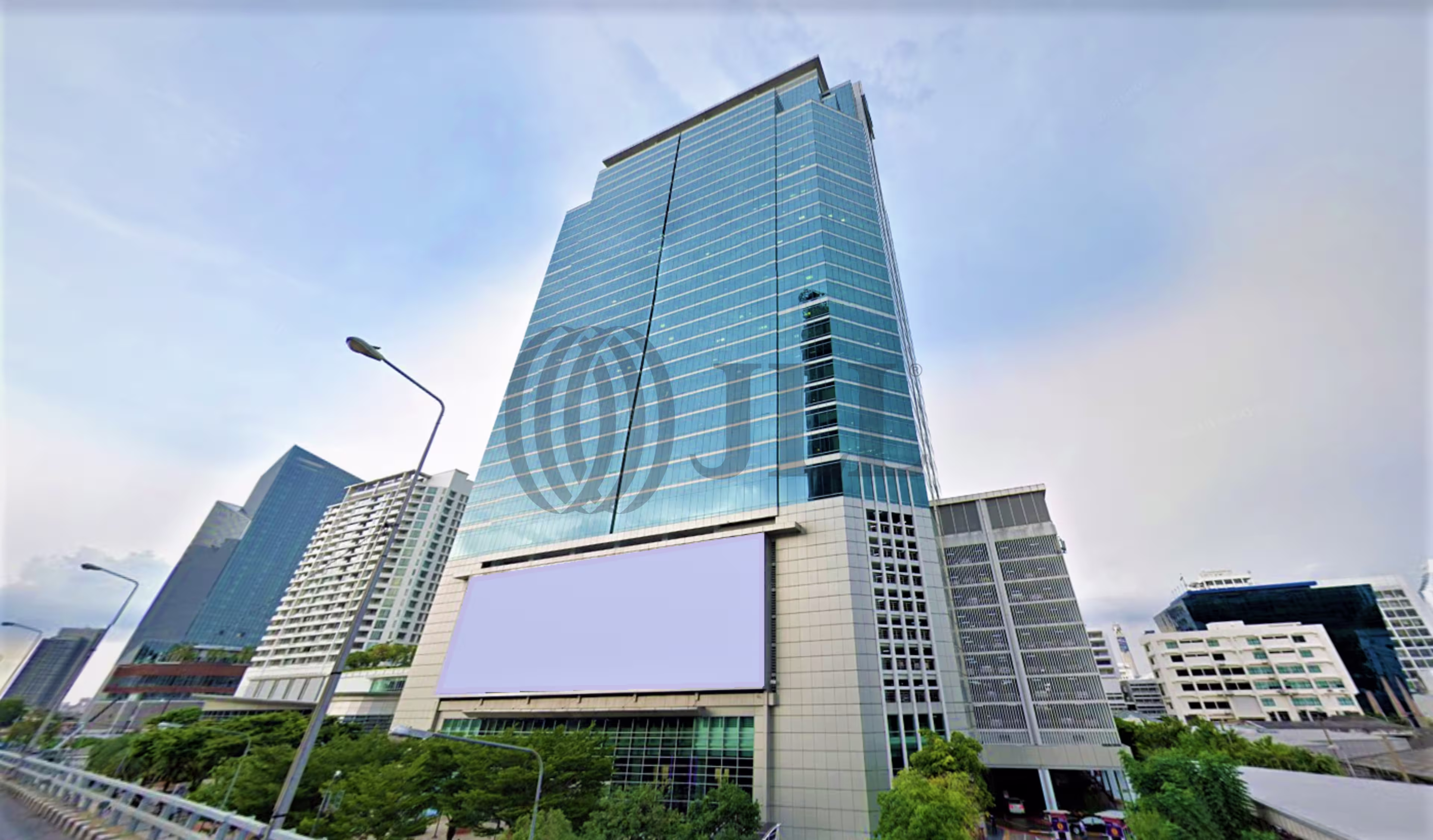 315, 317. 319, Rama 4 Road, Phathum Wan
