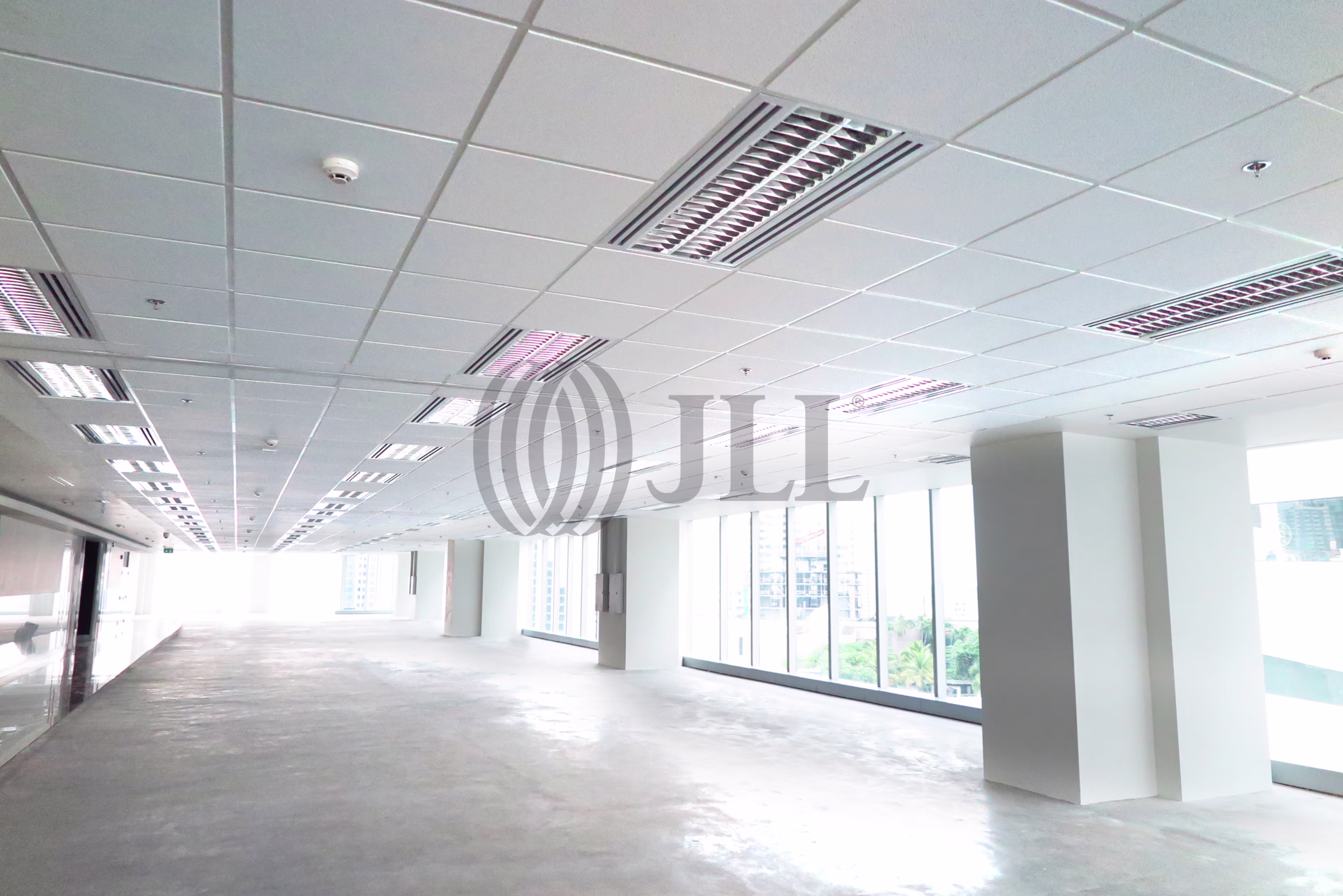 689, Sukhumvit Road, Khlong Tan