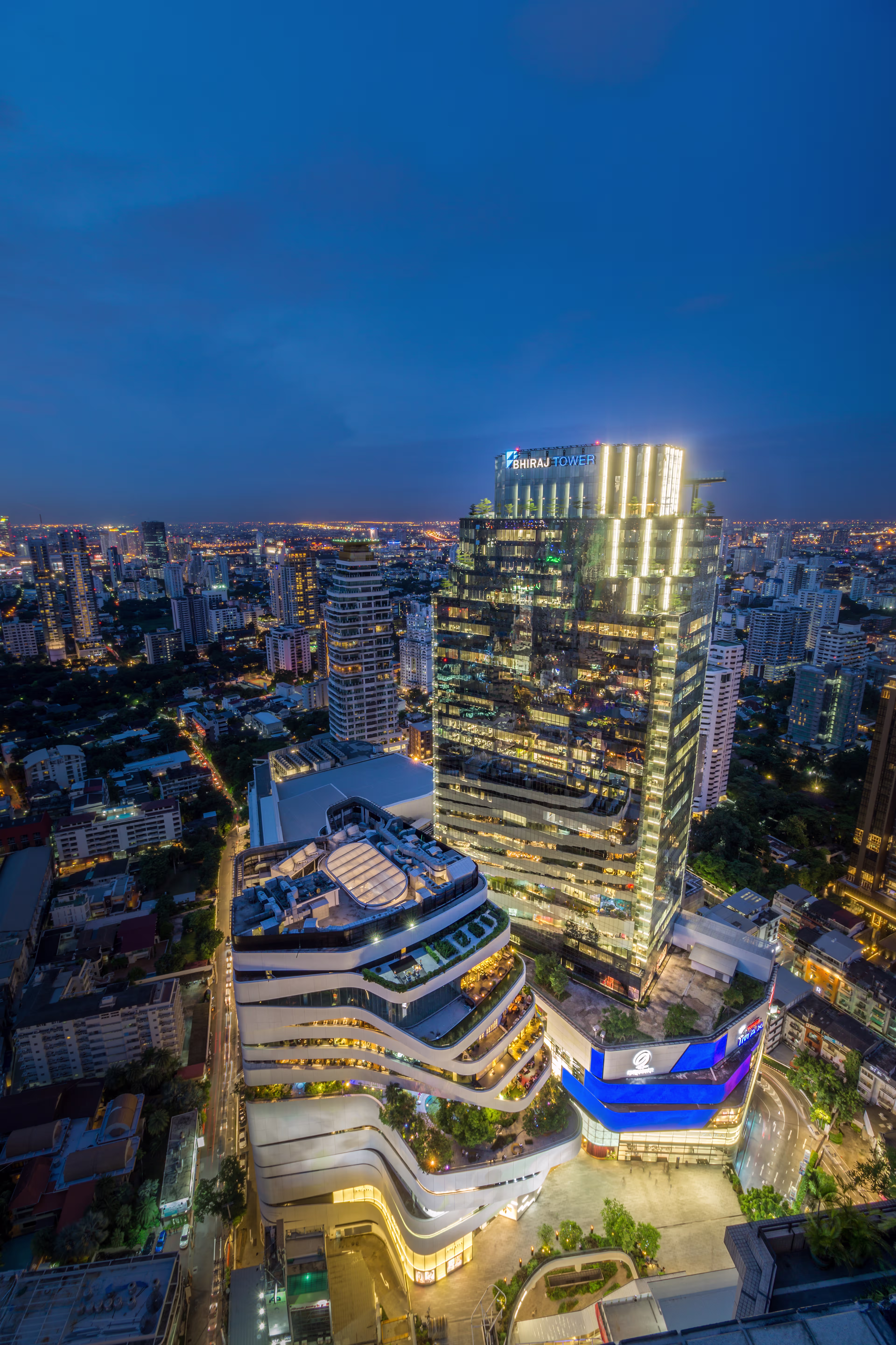 689, Sukhumvit Road, Khlong Tan