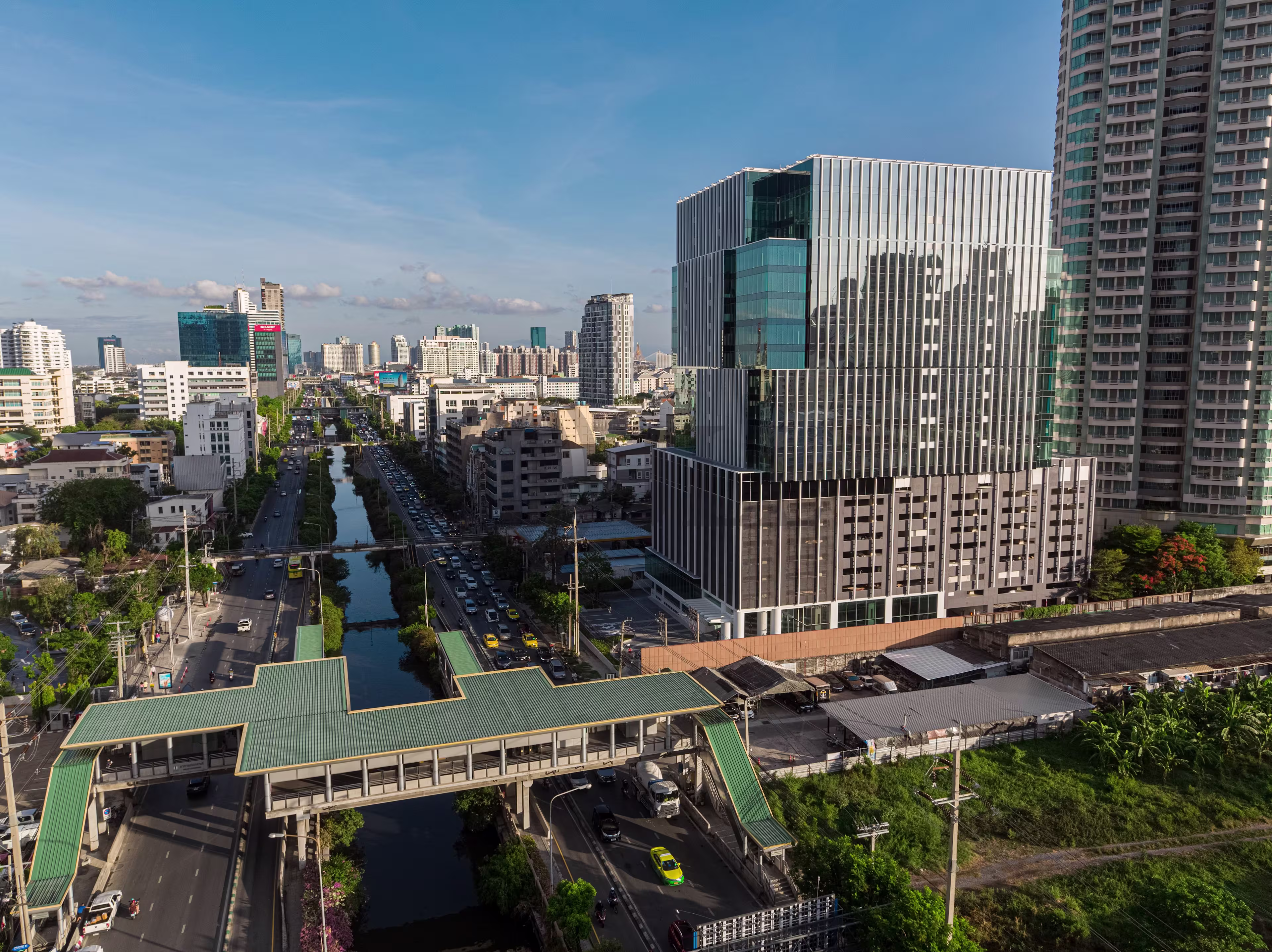 26, Naradhiwat Rajanagarindra Road, Yan Nawa