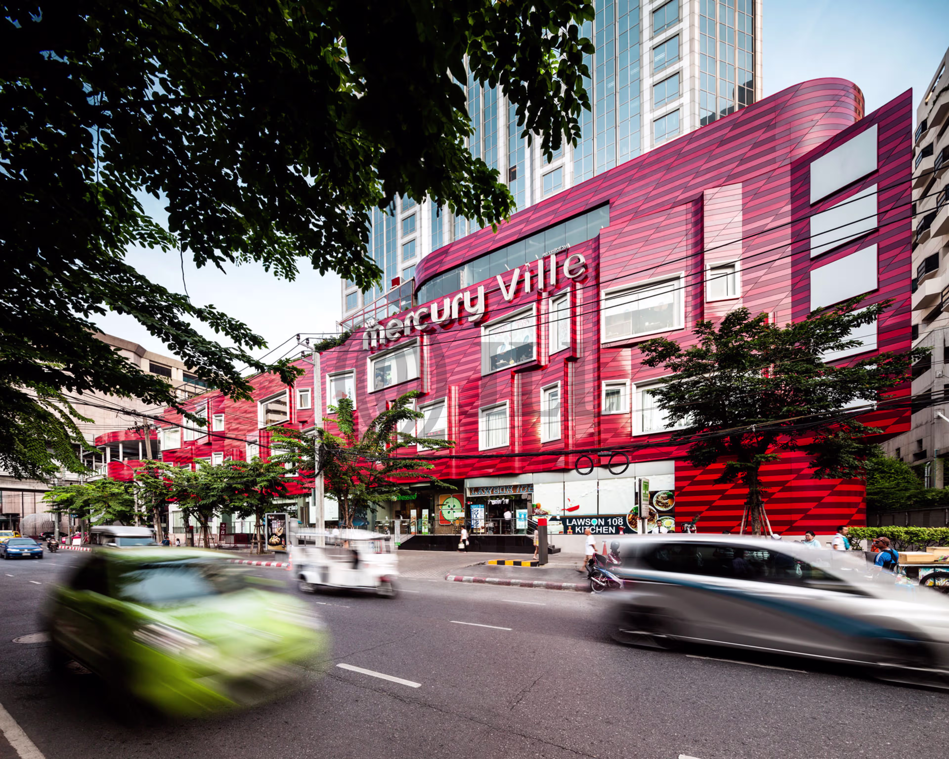 540, Phloen Chit Road, Lumphini