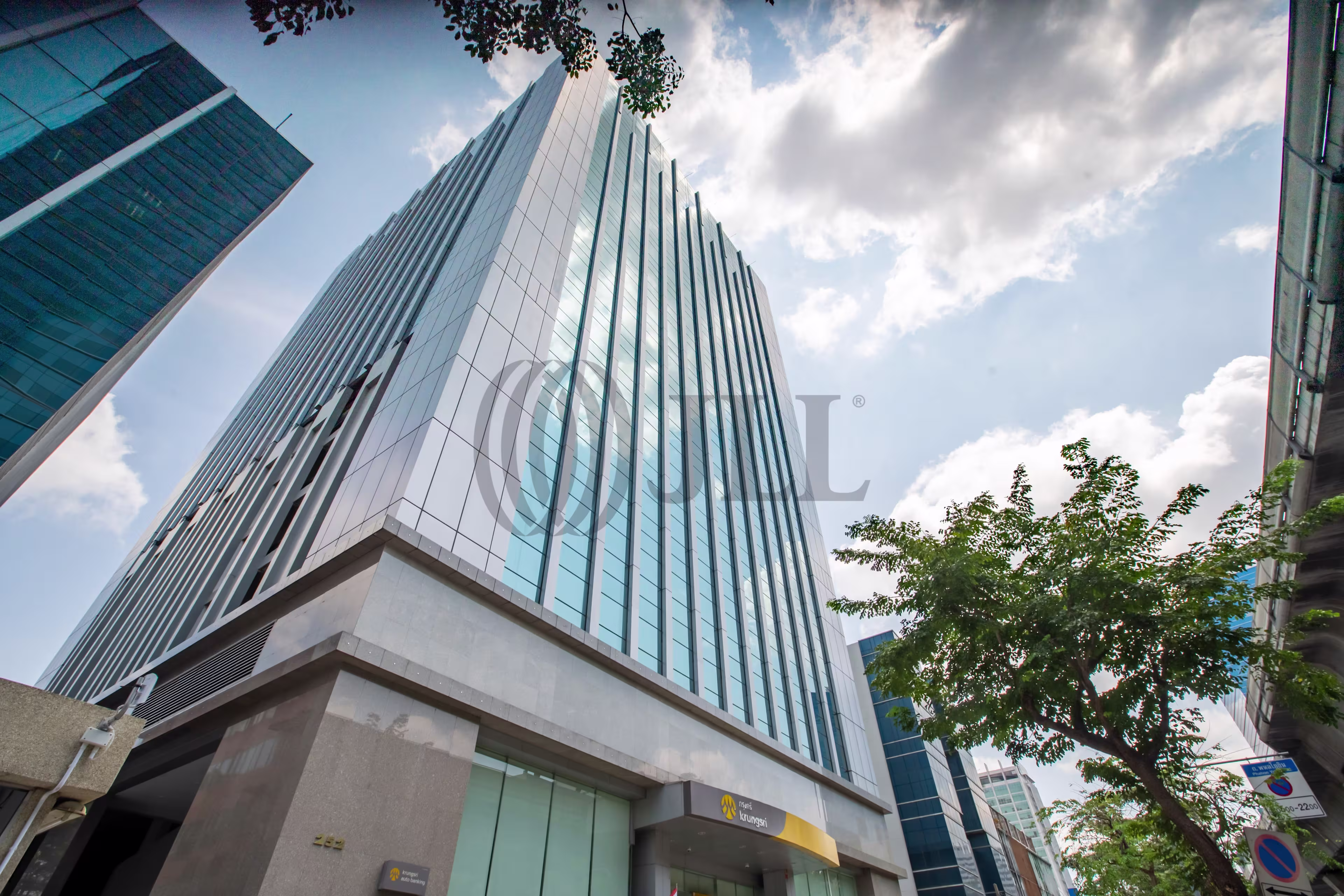 HQ at SPE Tower, 10th floor, 252 SPE Tower, 10 Floor, Phahonyothin Road, Samsen Nai, Phaya Thai, Bangkok 10400