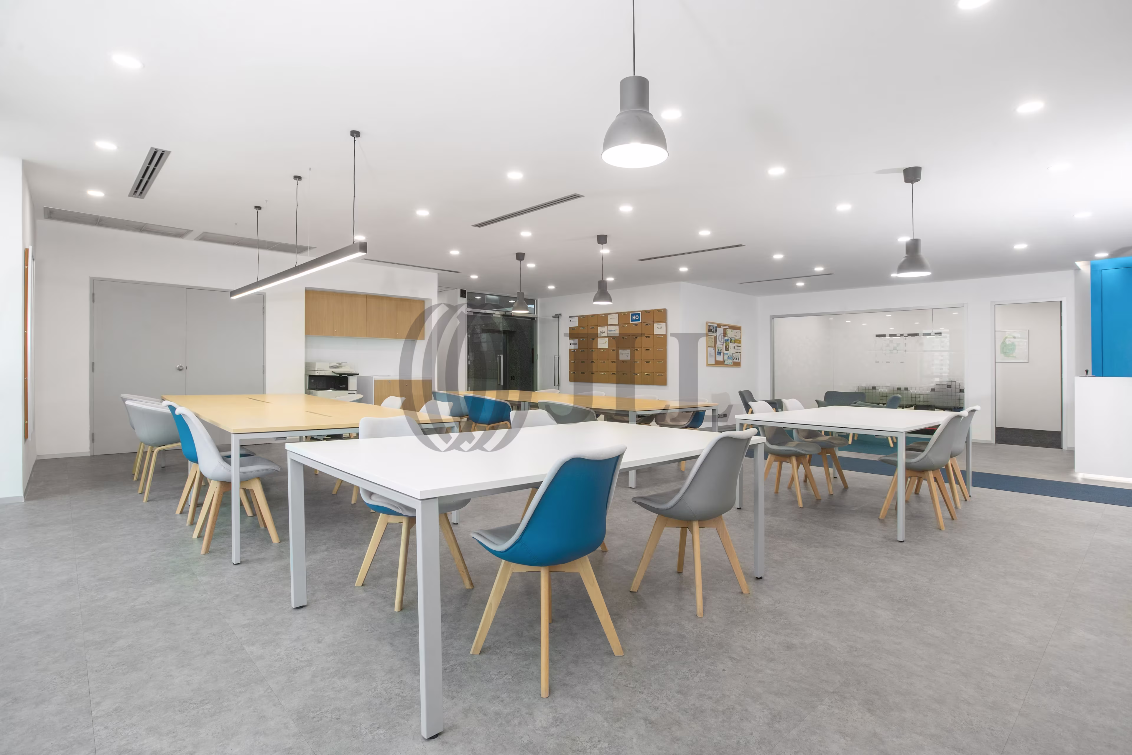 HQ at SPE Tower, 10th floor, 252 SPE Tower, 10 Floor, Phahonyothin Road, Samsen Nai, Phaya Thai, Bangkok 10400