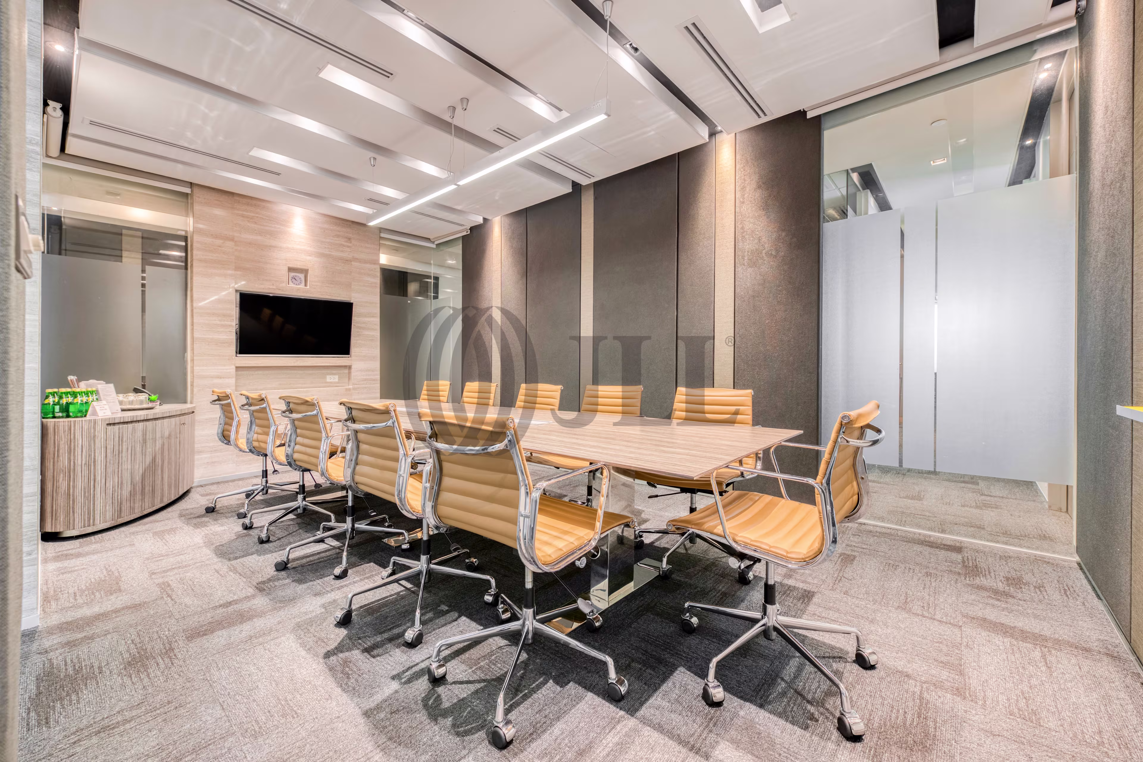Level 30 Bhiraj Tower at EmQuartier, 689 Sukhumvit Road (Soi 35), Klongtan Nuea, Wattana, Bangkok, 10110