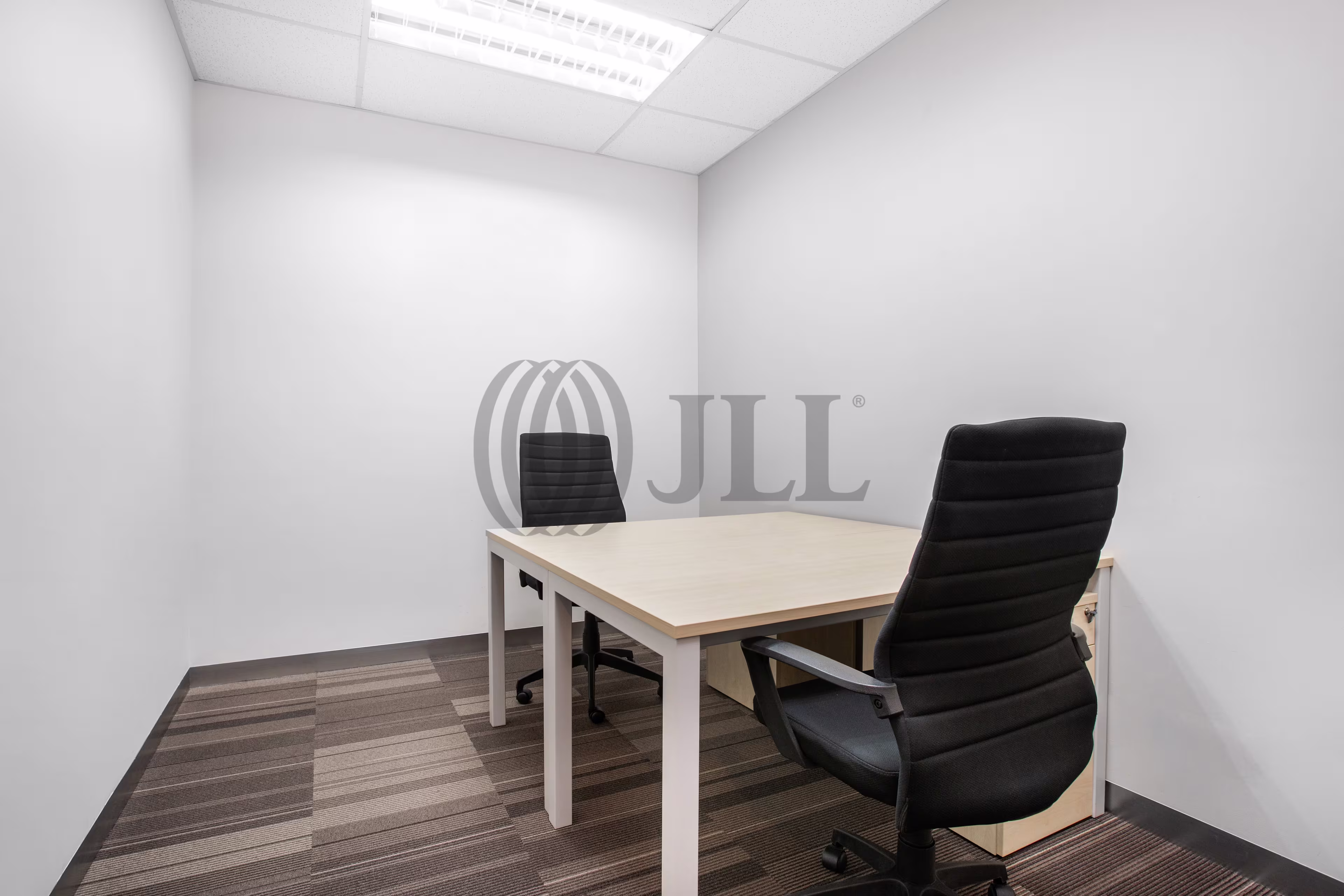 Regus Central Tower, 4,4/5  12th Floor, Central Tower,  Rajdamri Road, Pathumwan, Pathumwan, Bangkok 10330