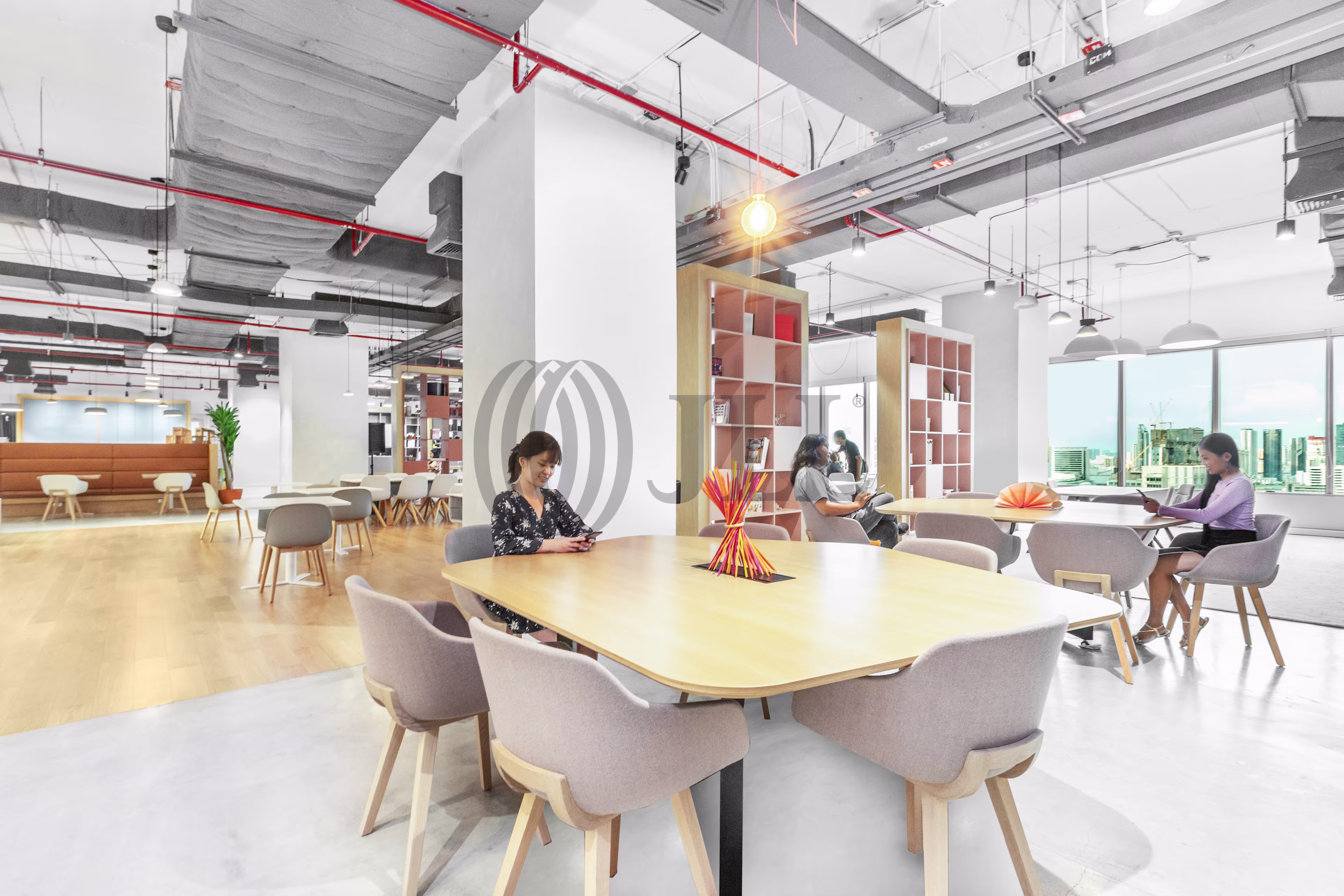 152 Chartered Square Building, 30/F, Room 30-01, North Sathorn Road, Silom, Bangrak, Bangkok 10500