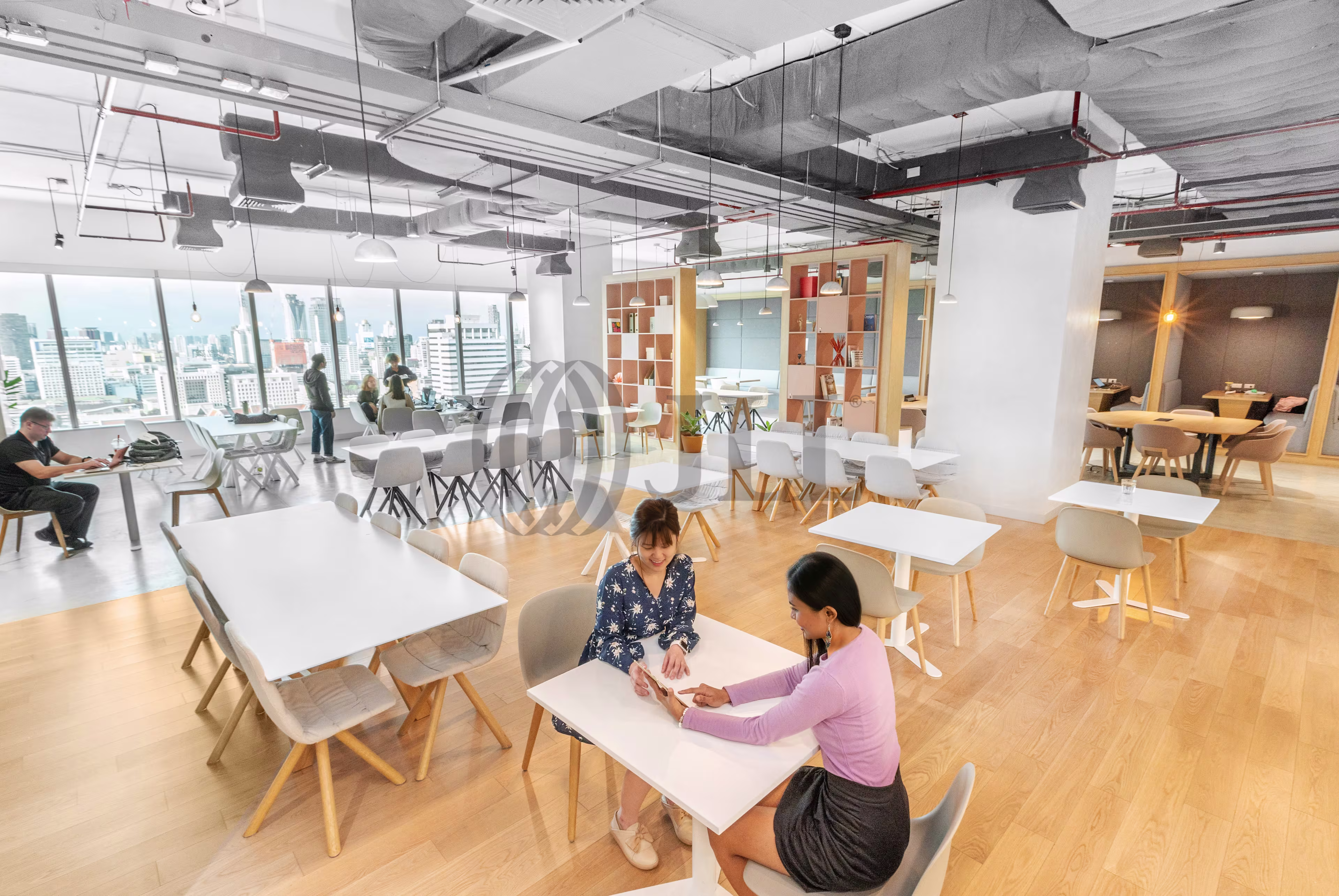 152 Chartered Square Building, 30/F, Room 30-01, North Sathorn Road, Silom, Bangrak, Bangkok 10500