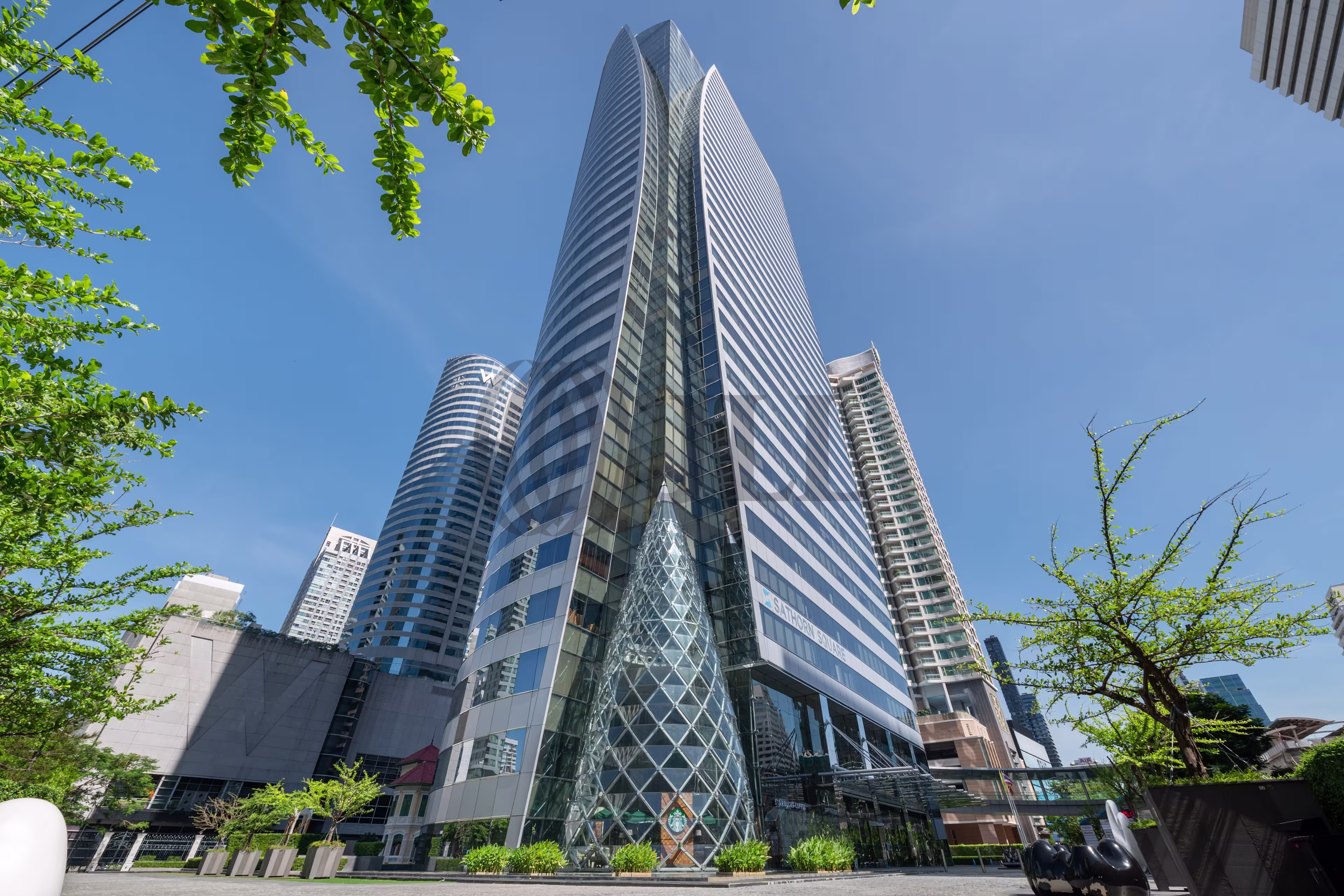 98 North Sathorn Road, 37/F, Silom, Bangrak, Bangkok 10500