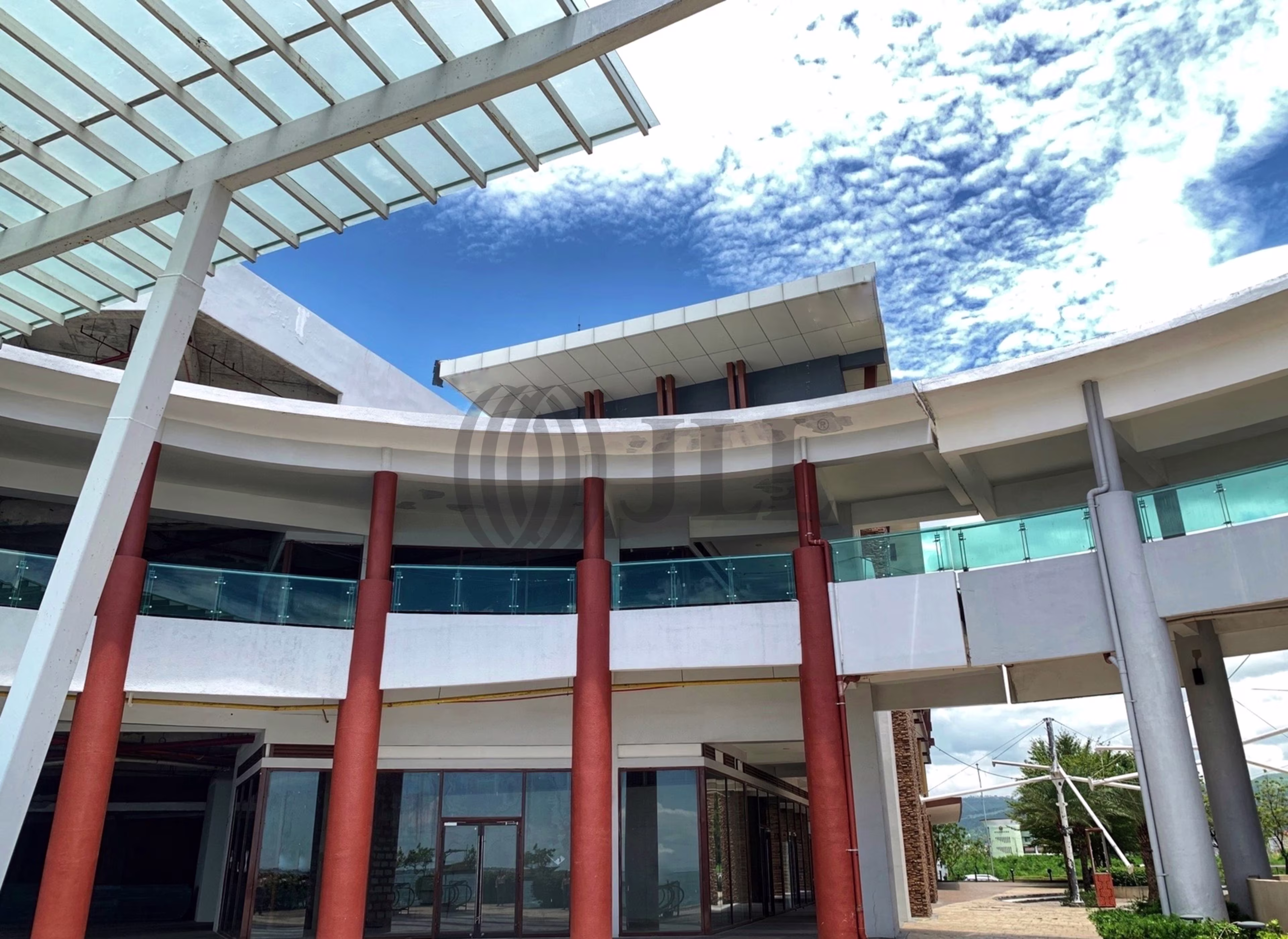 South Coastal Road, South Road Properties