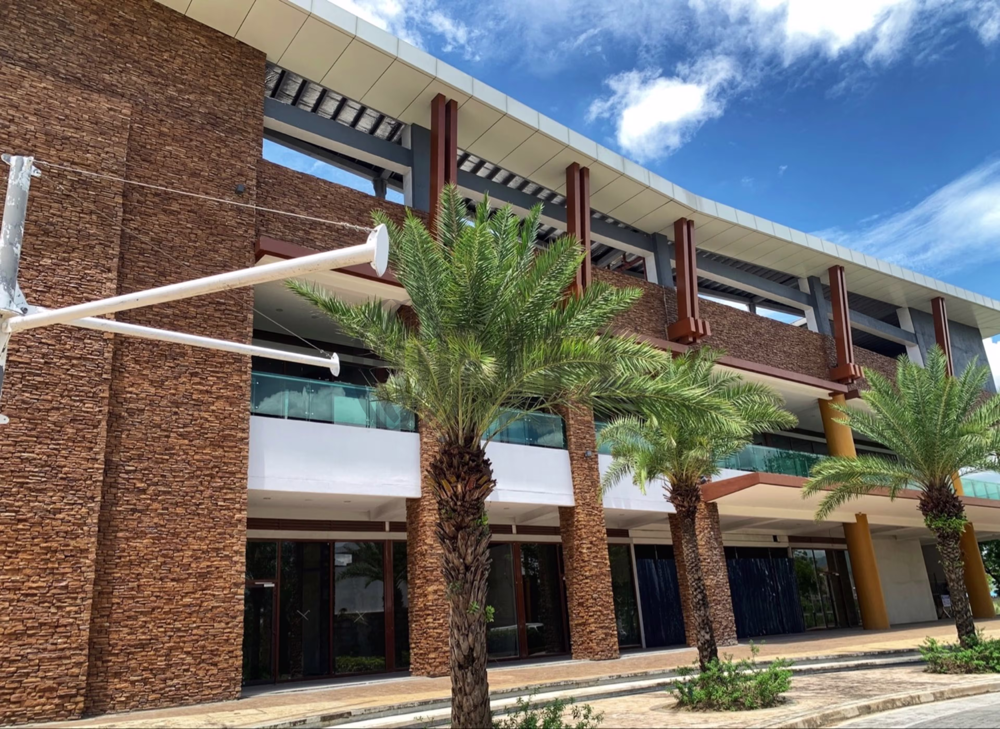 South Coastal Road, South Road Properties