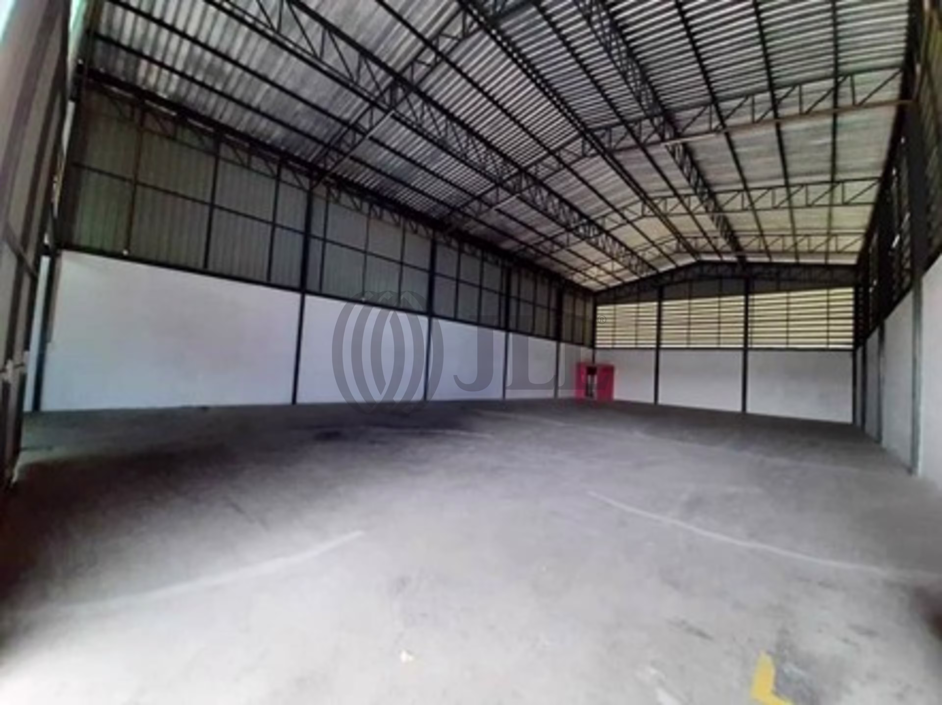 127 ถนนมอเตอร์เวย์ สะพานสูง