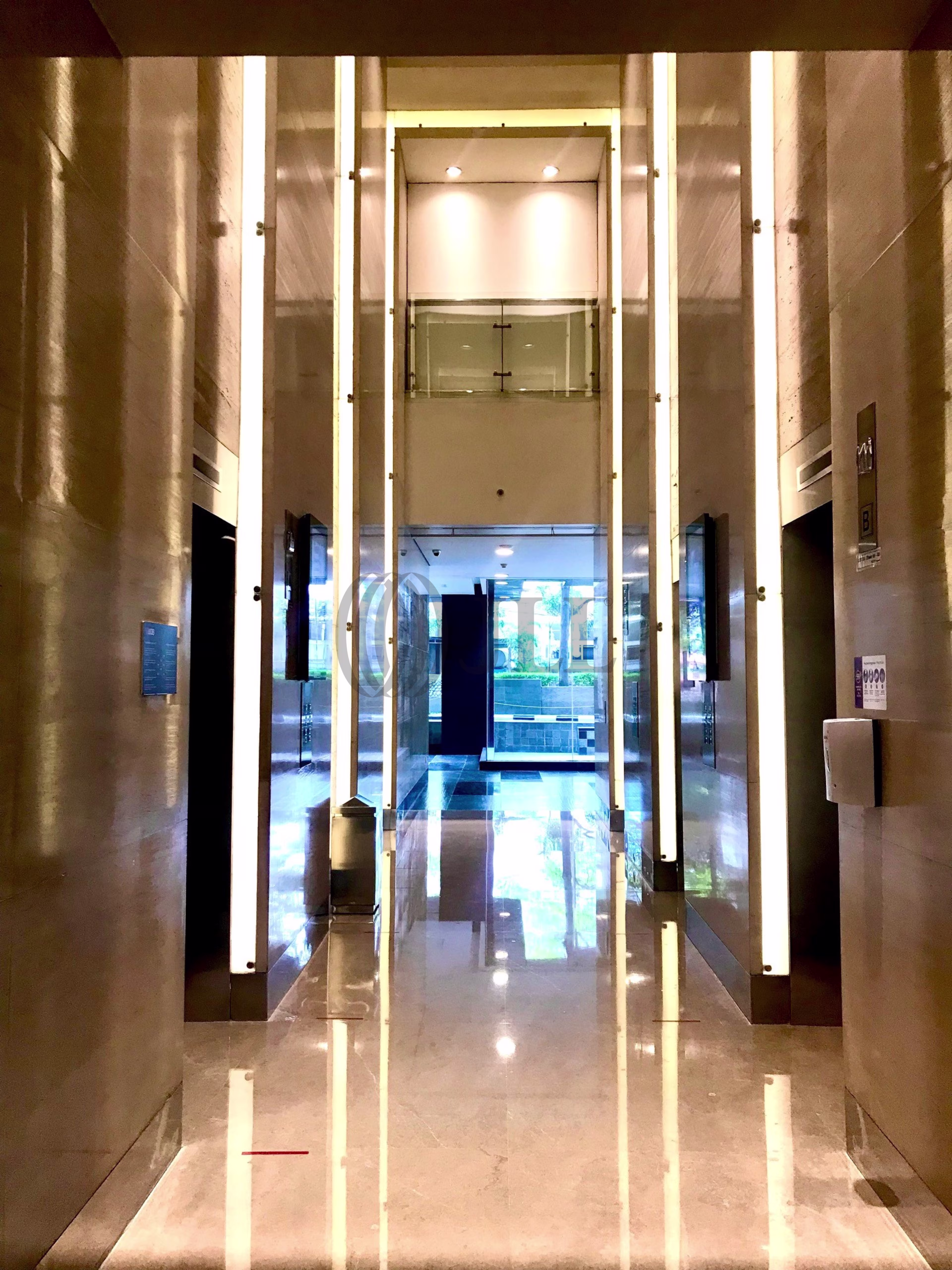 Jl. M.H. Thamrin No. 8-10