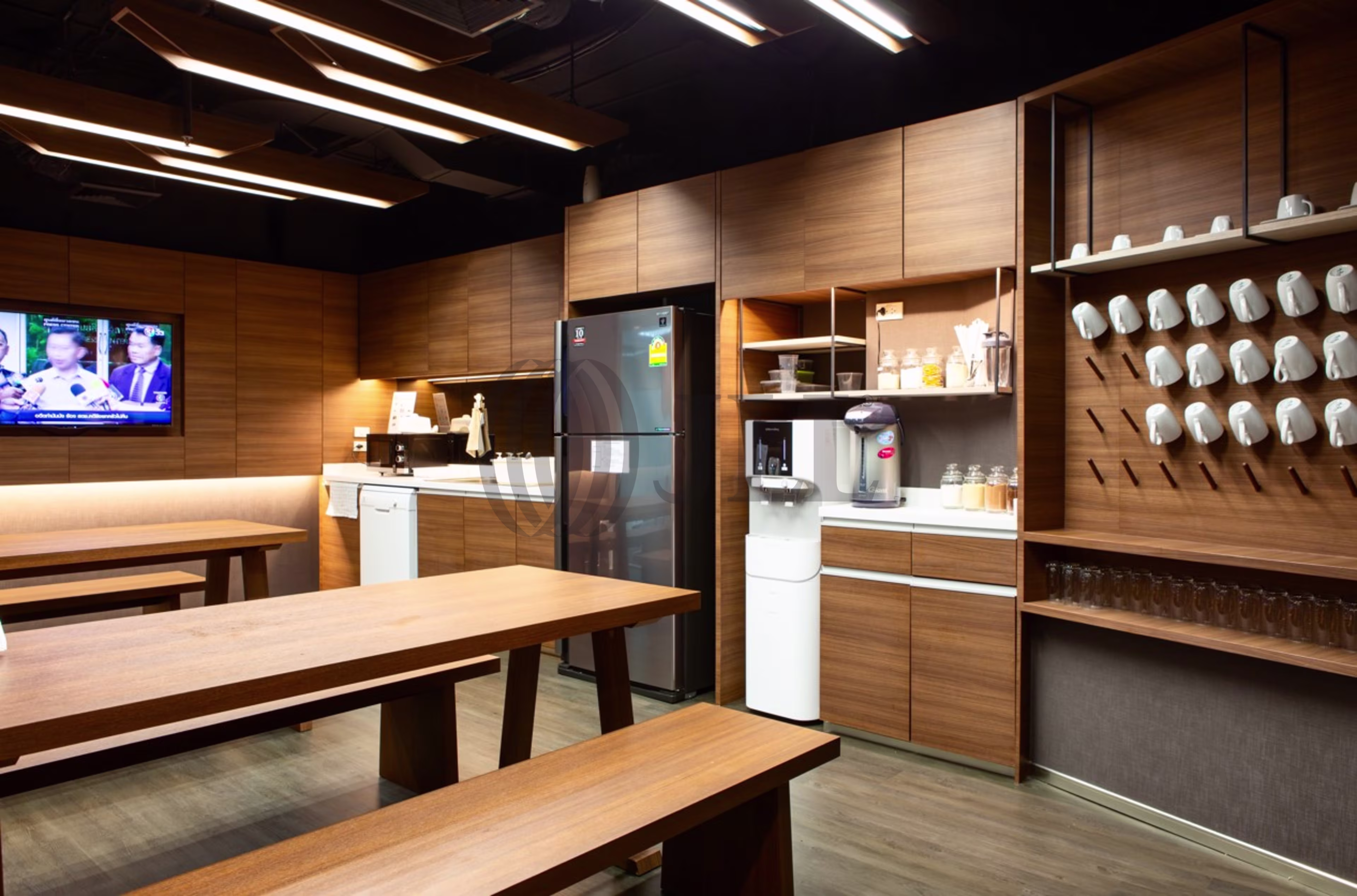 20 th Floor, United Business Center II Building, 591 Sukhumvit Rd., North Klongton, Wattana, Bangkok, 10110
