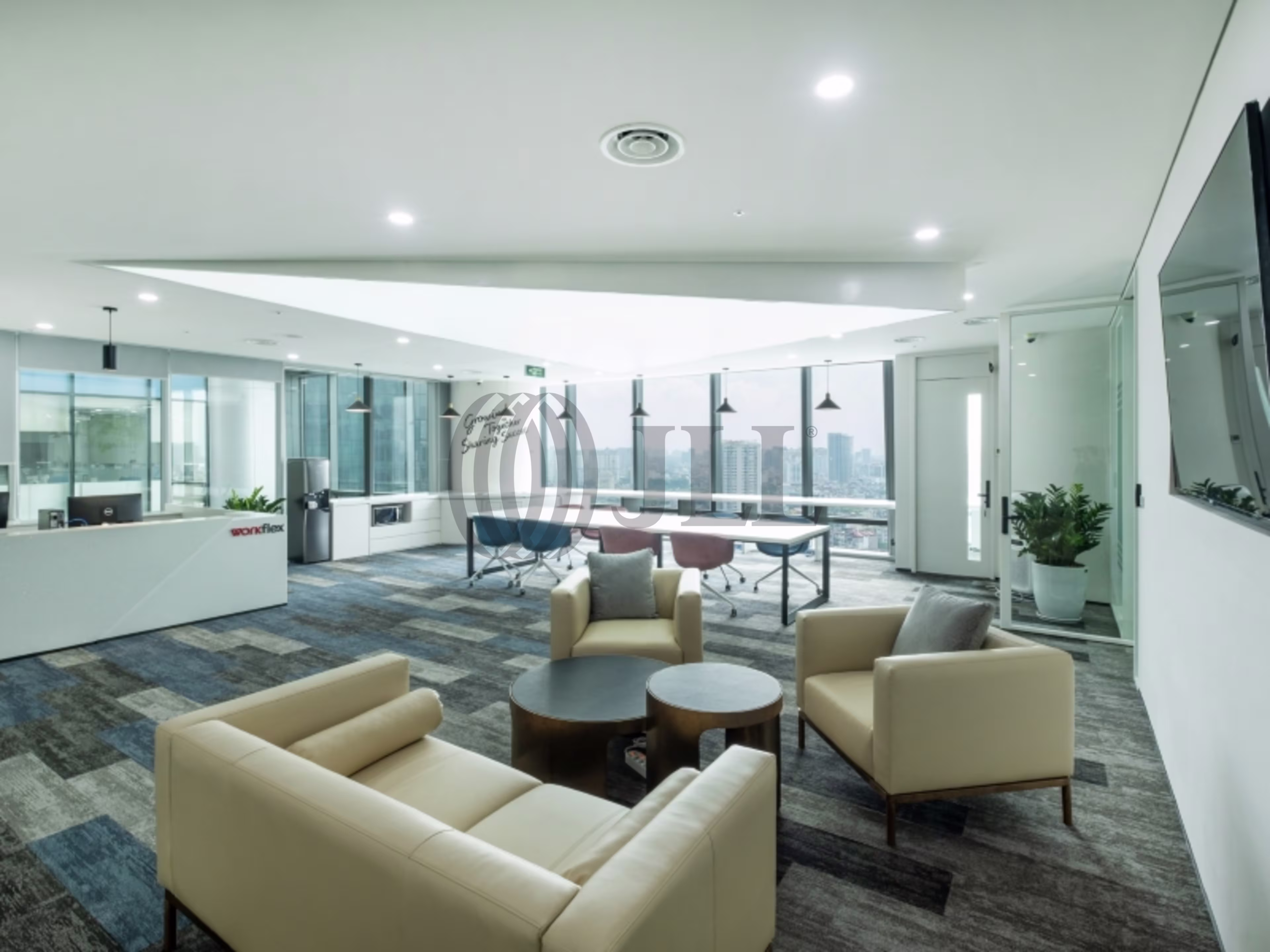 17F,West Tower, 54 Lieu Giai, Cong Vi Ward, Ba Dinh District, Hanoi, Vietnam