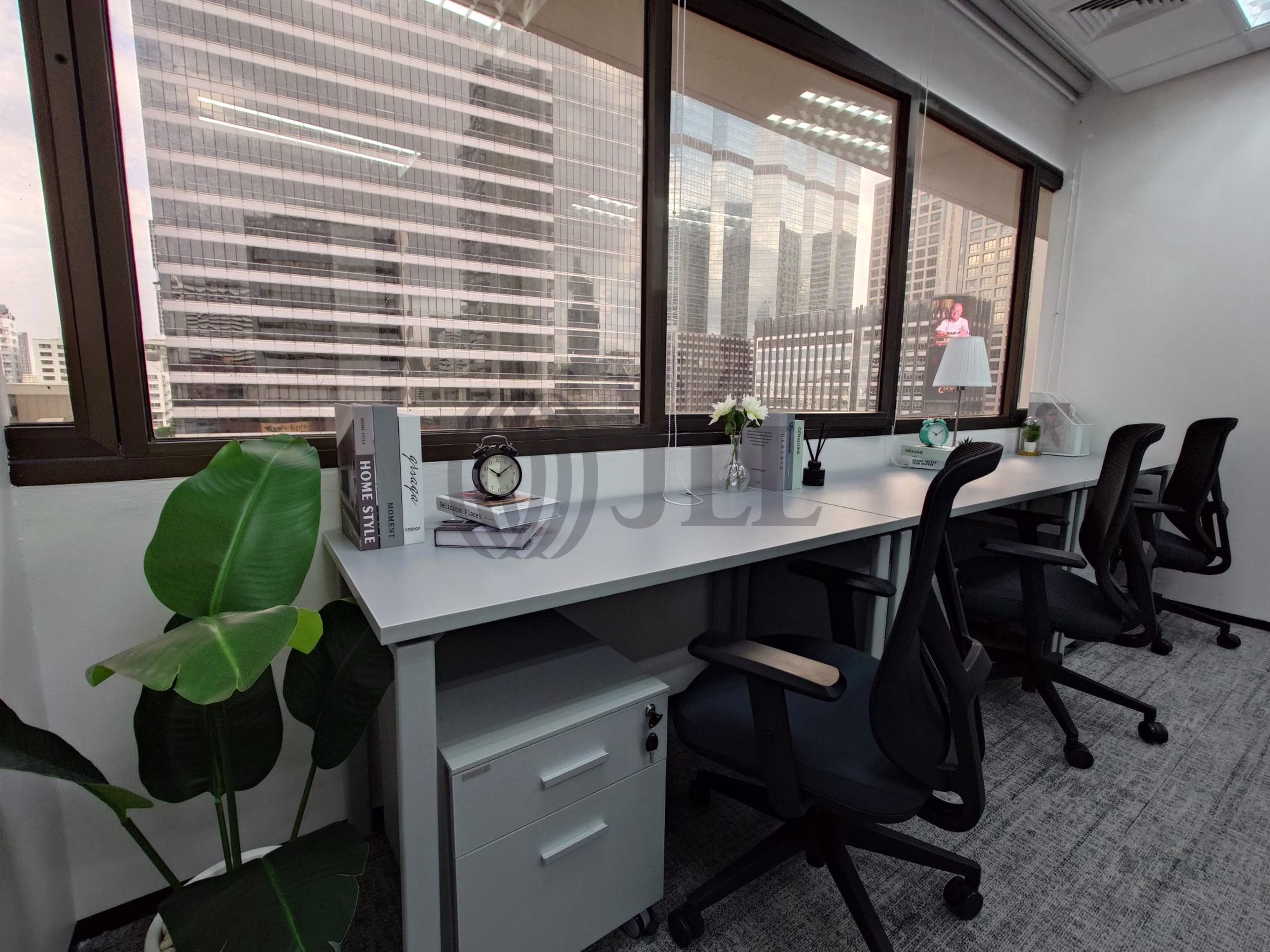 8th & 15th Floor, Sathorn Thani Tower I, Sathorn Road, Silom, Bangkok 10500