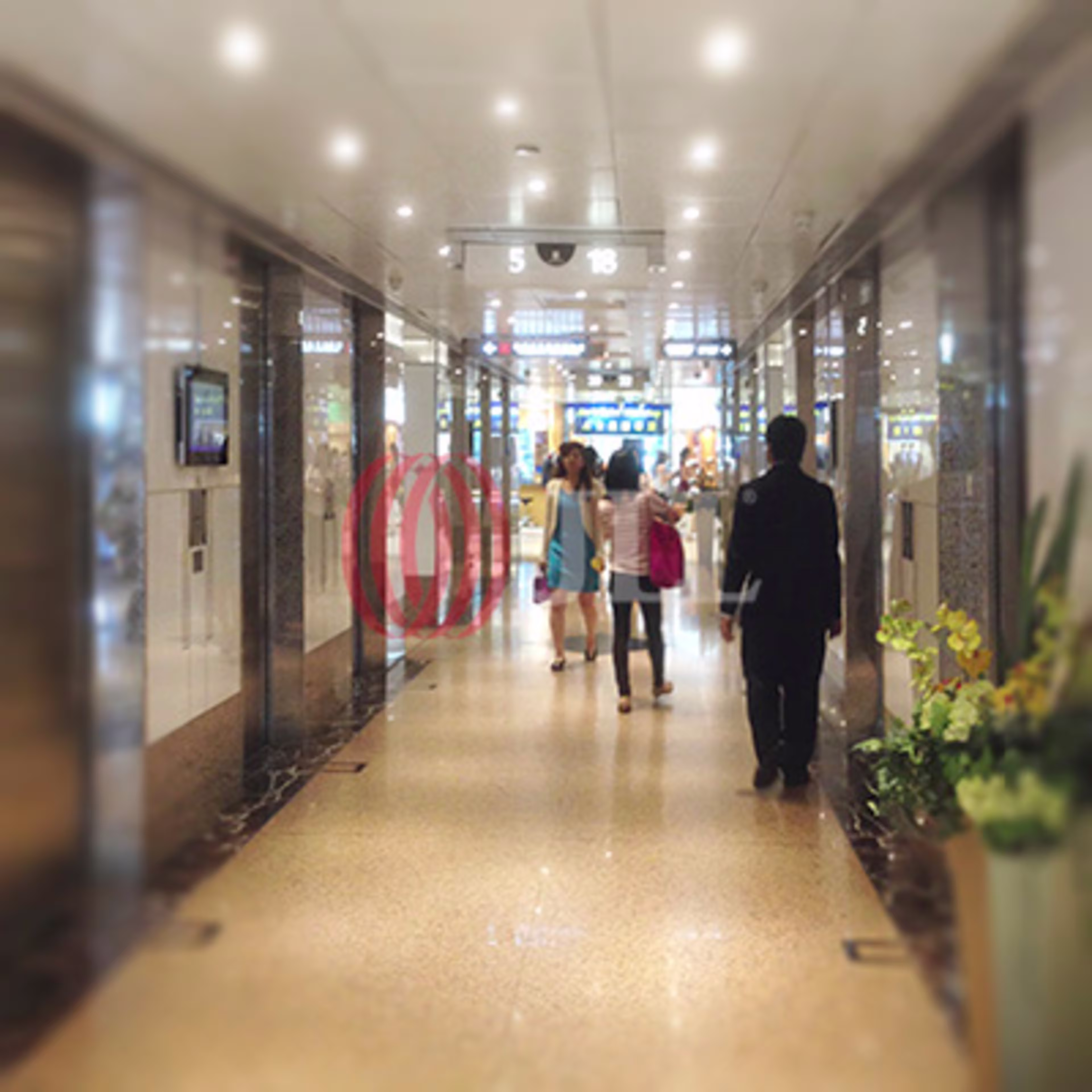 18 Harcourt Road