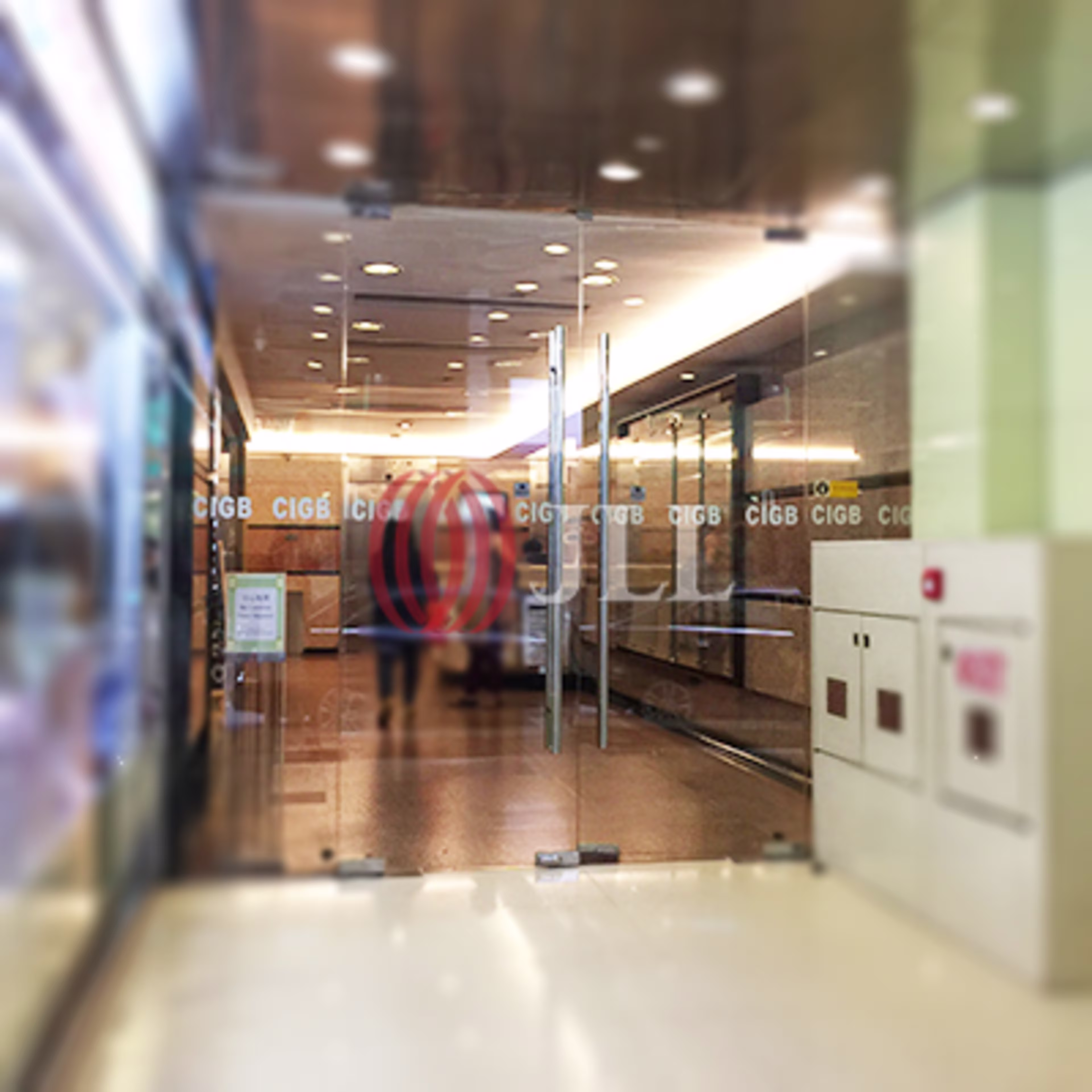 141 Des Voeux Road Central