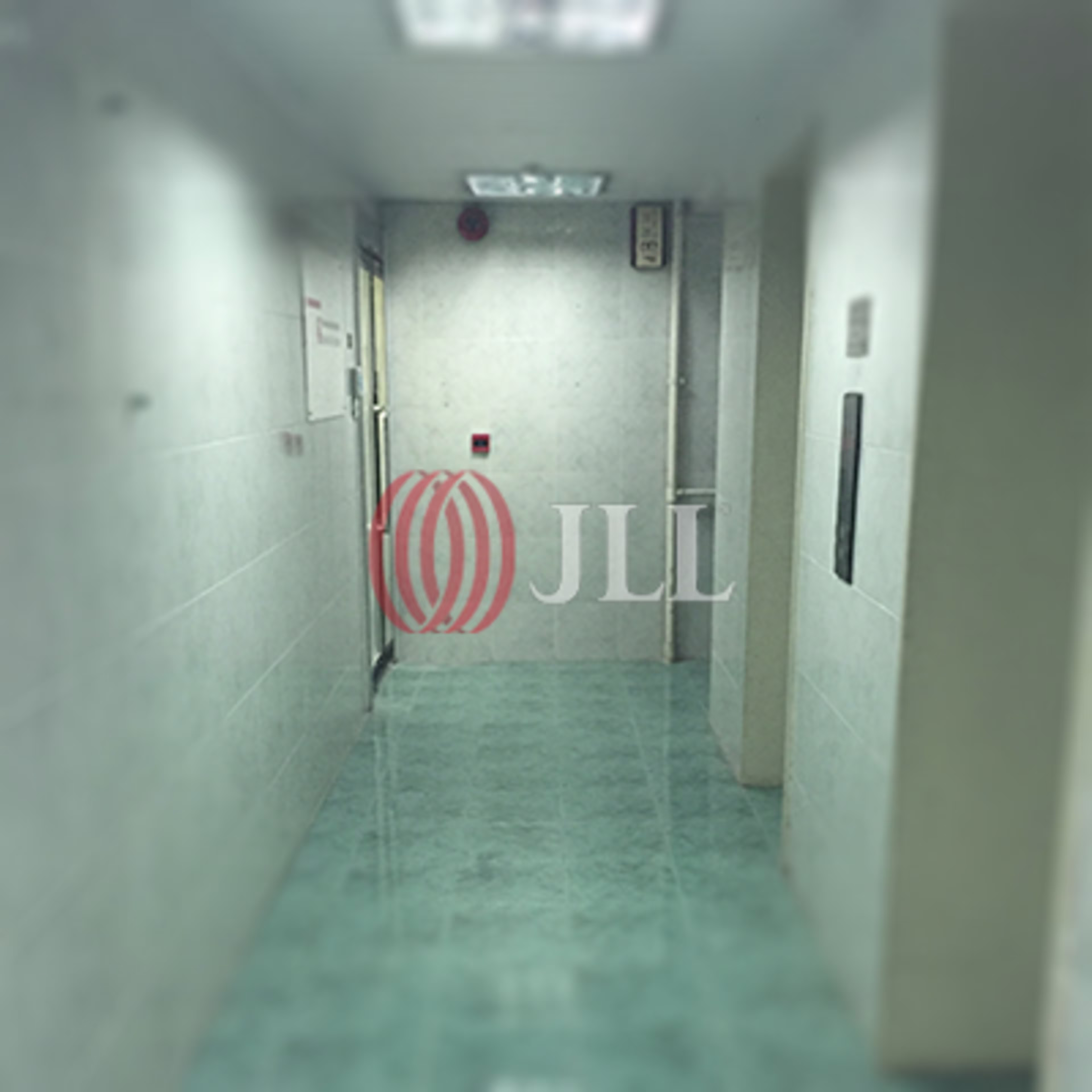 87 Wing Lok Street