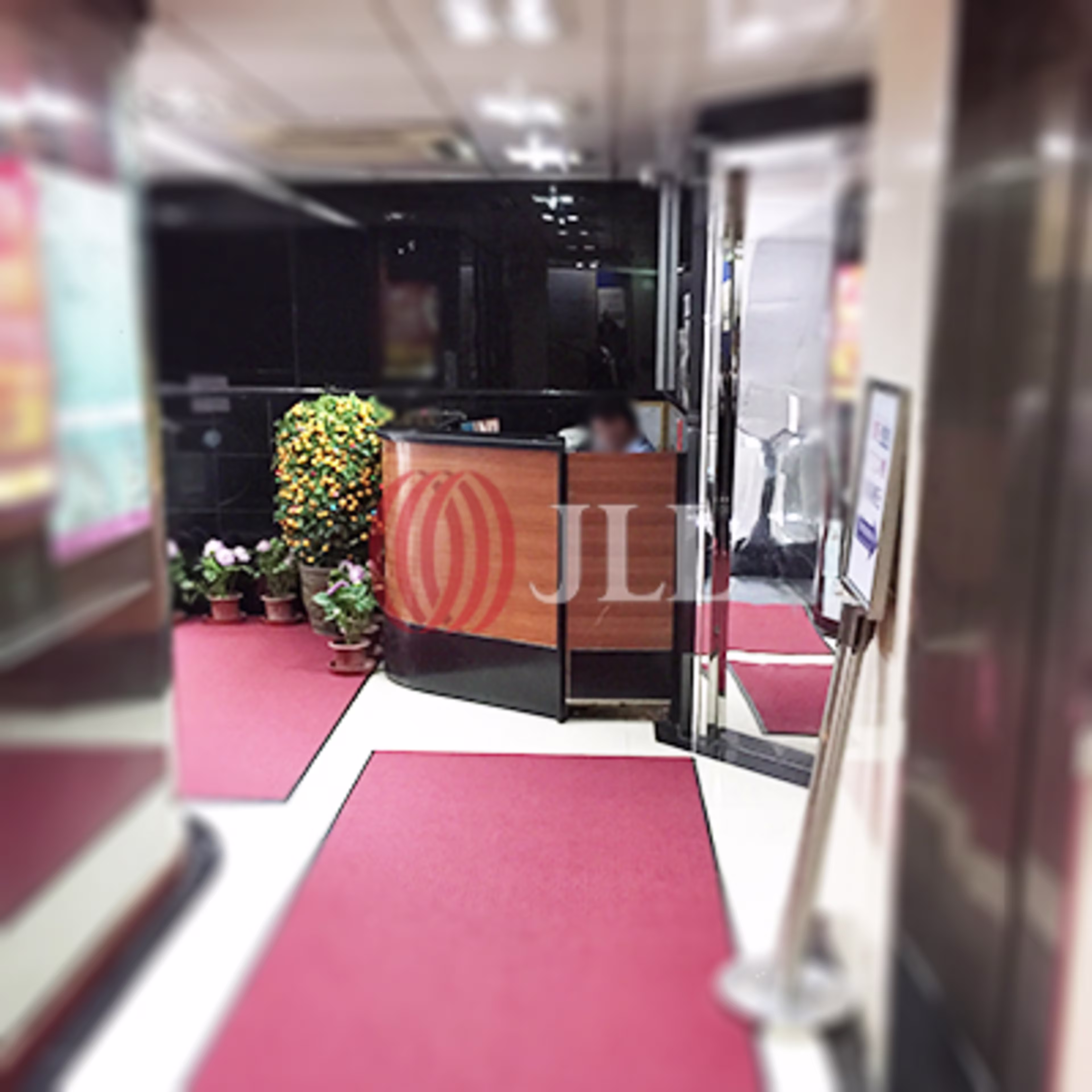 彌敦道196-198 號