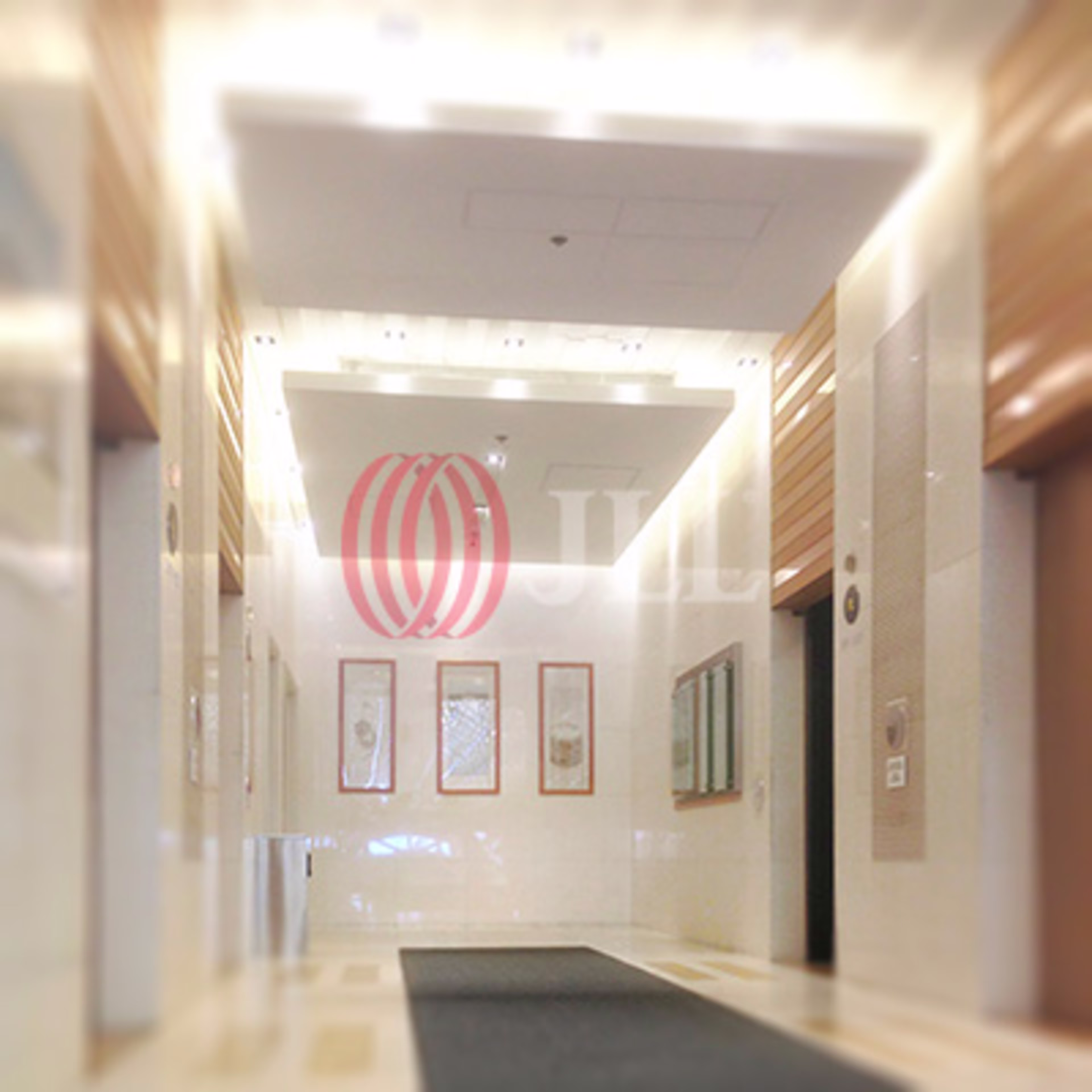 33 Canton Road