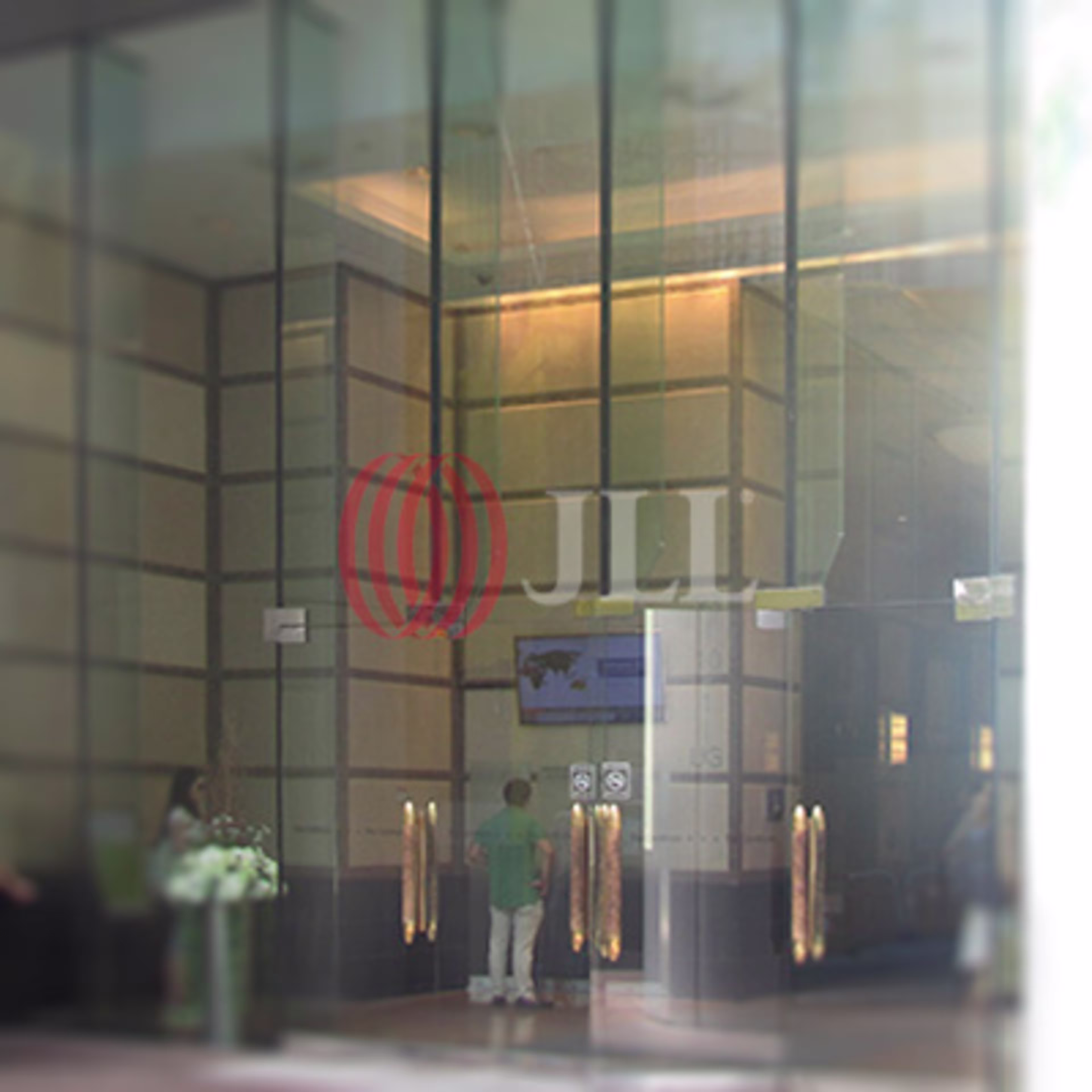 60 Wyndham Street