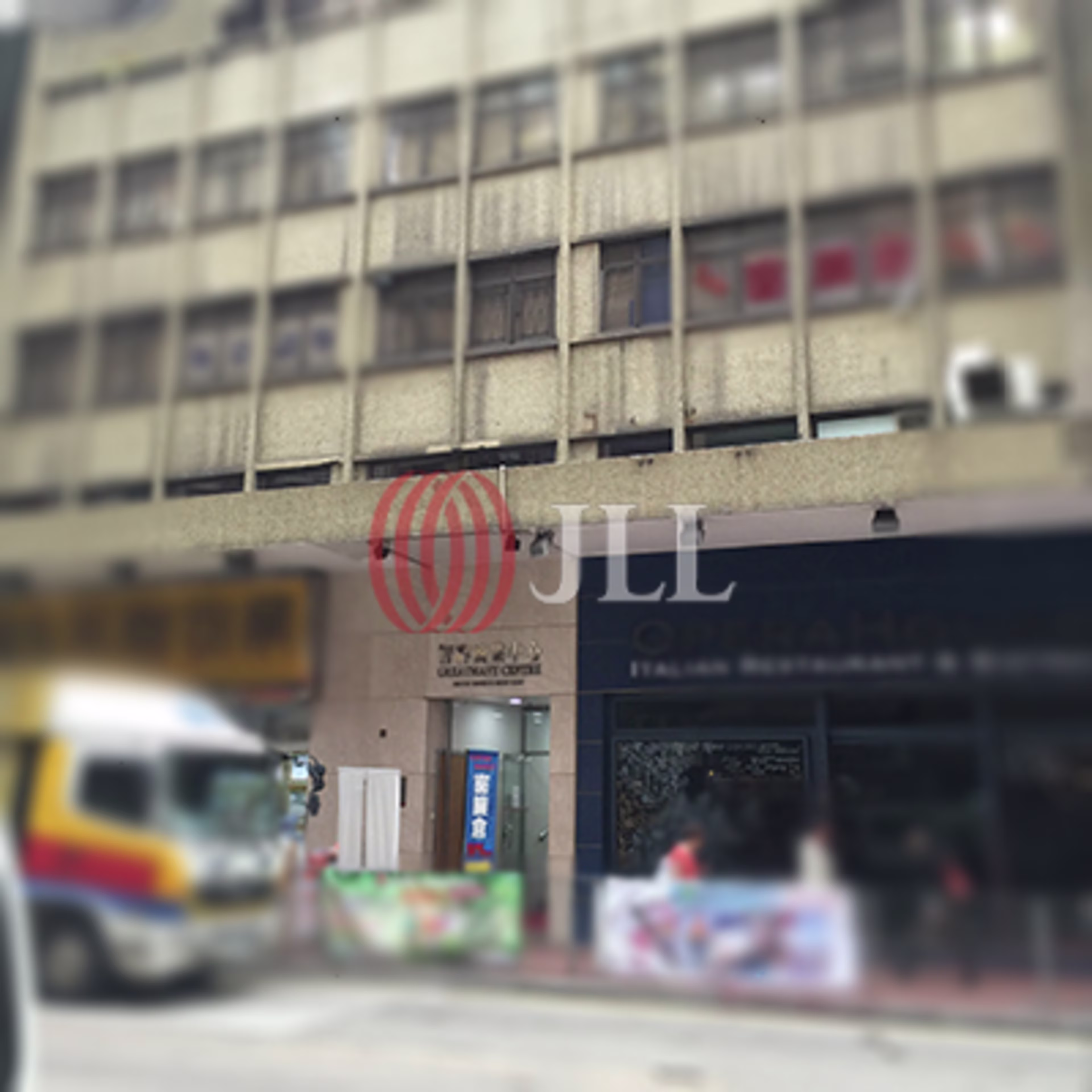 109-115 Queen's Road East