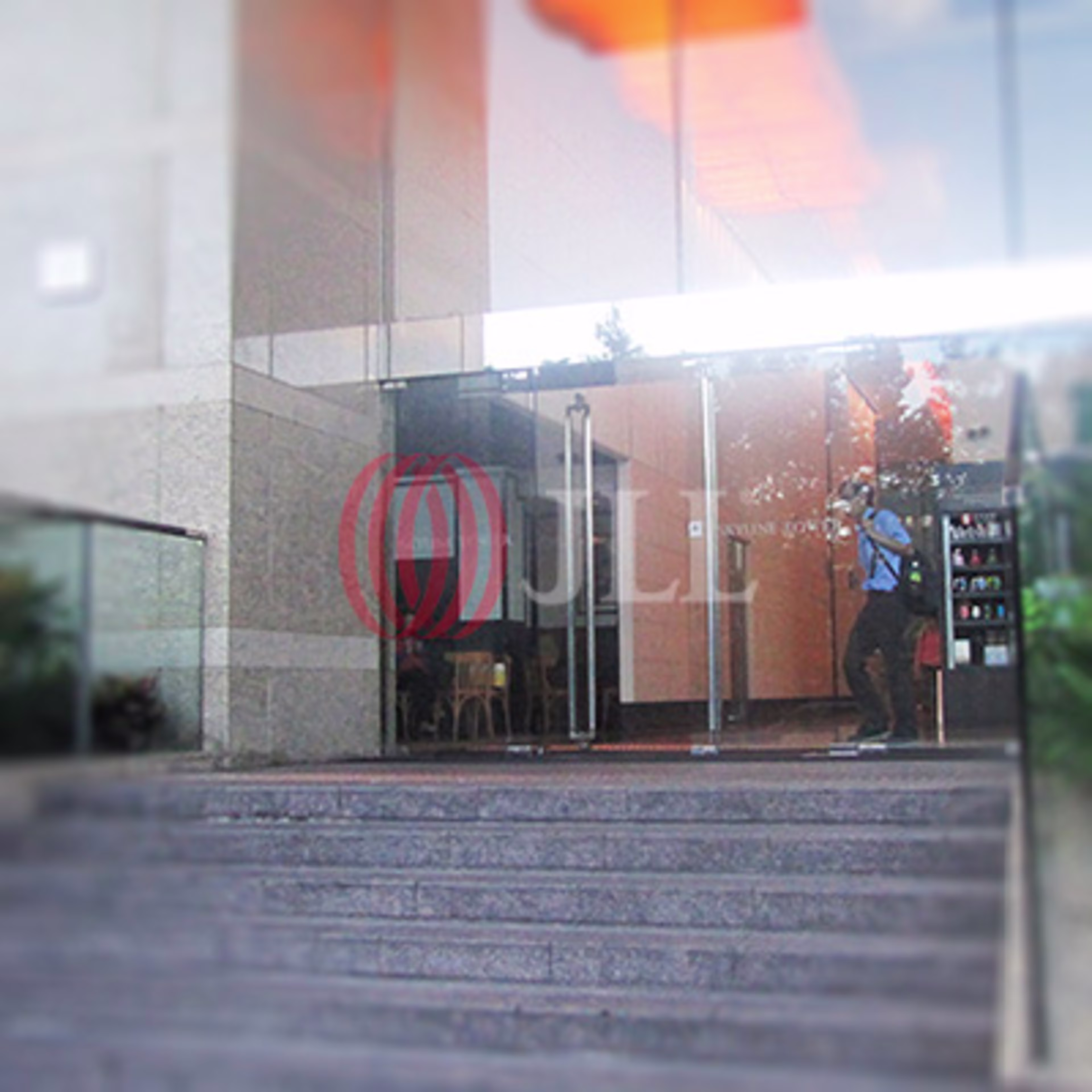 39 Wang Kwong Road