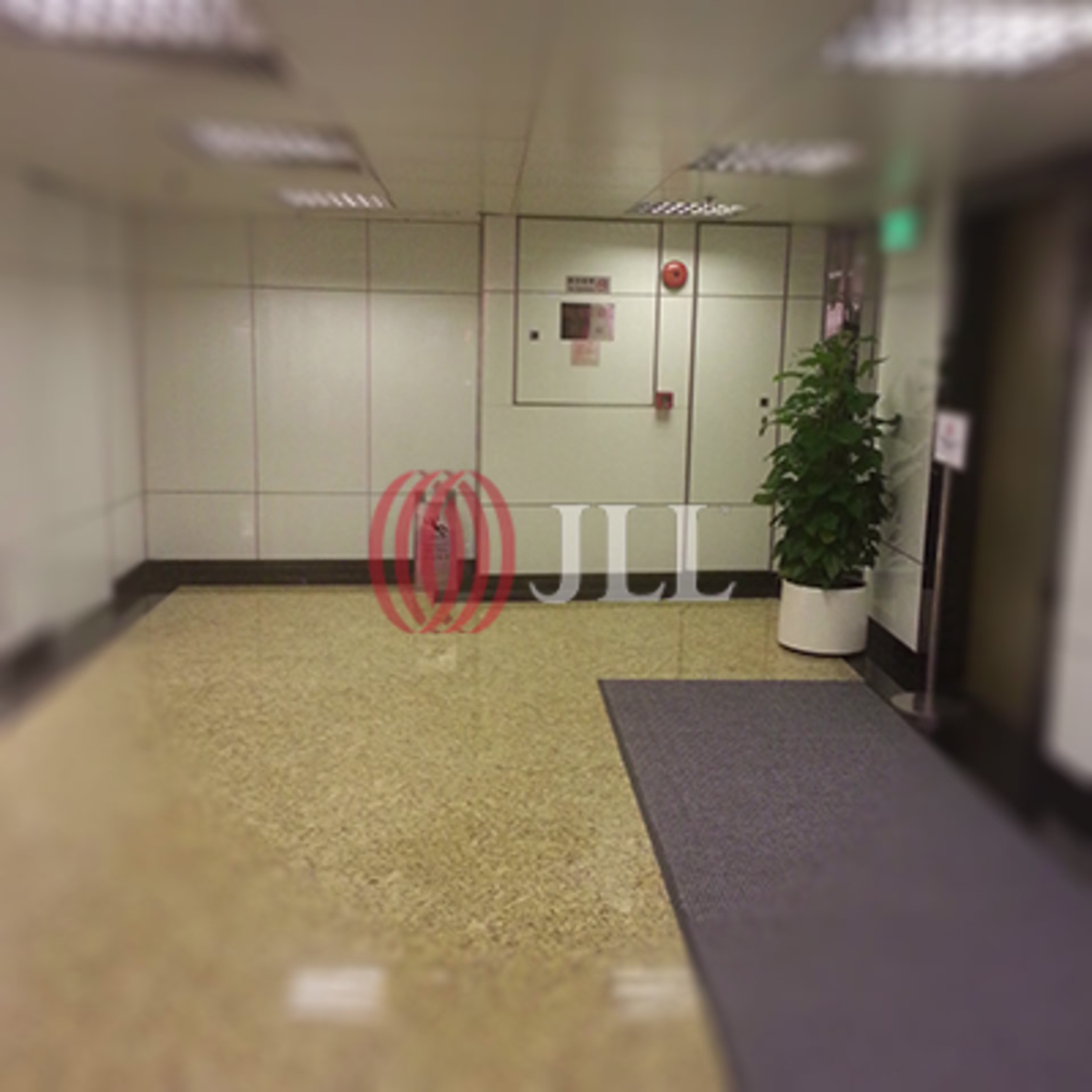 48-52 Des Voeux Road Central
