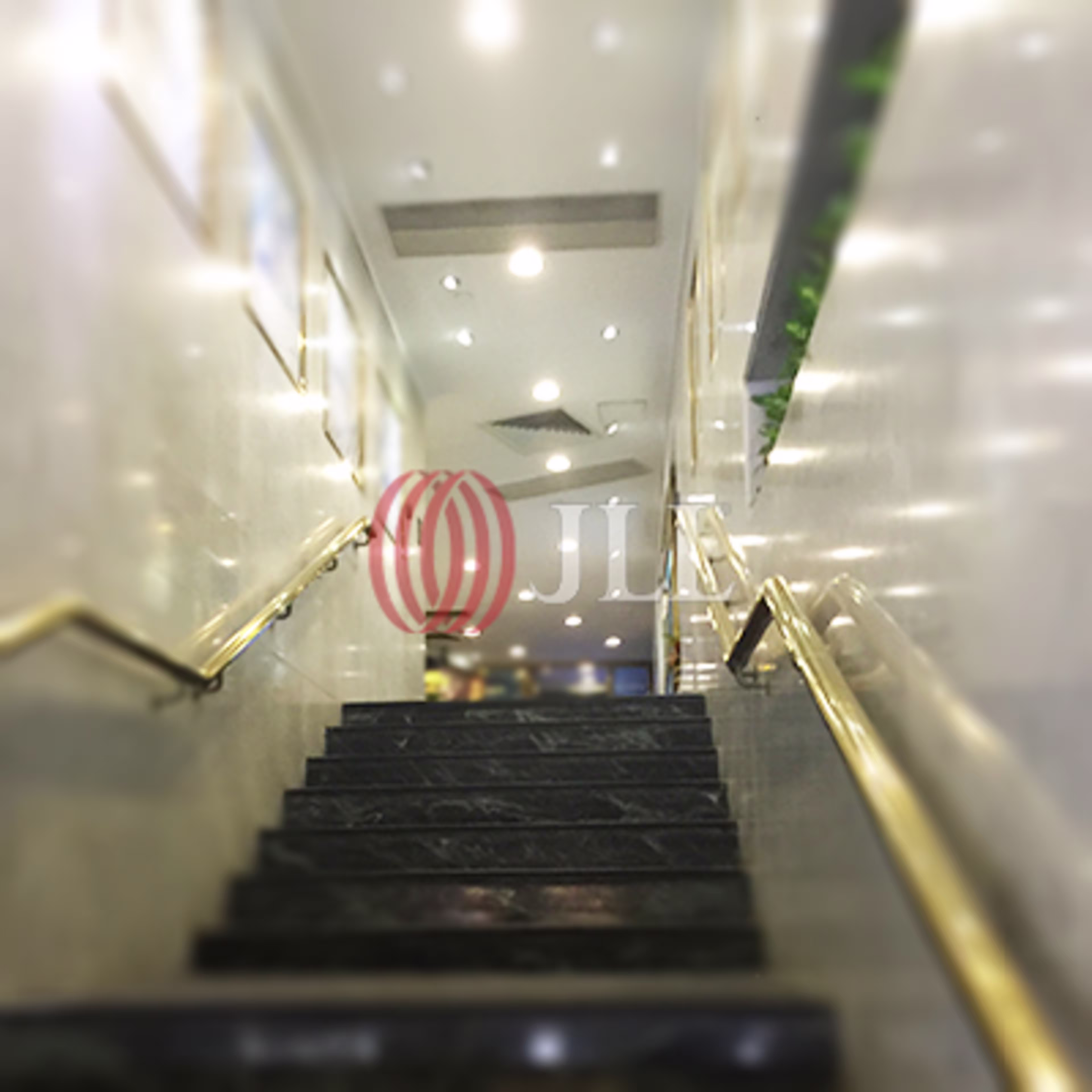 34-38 Des Voeux Road Central