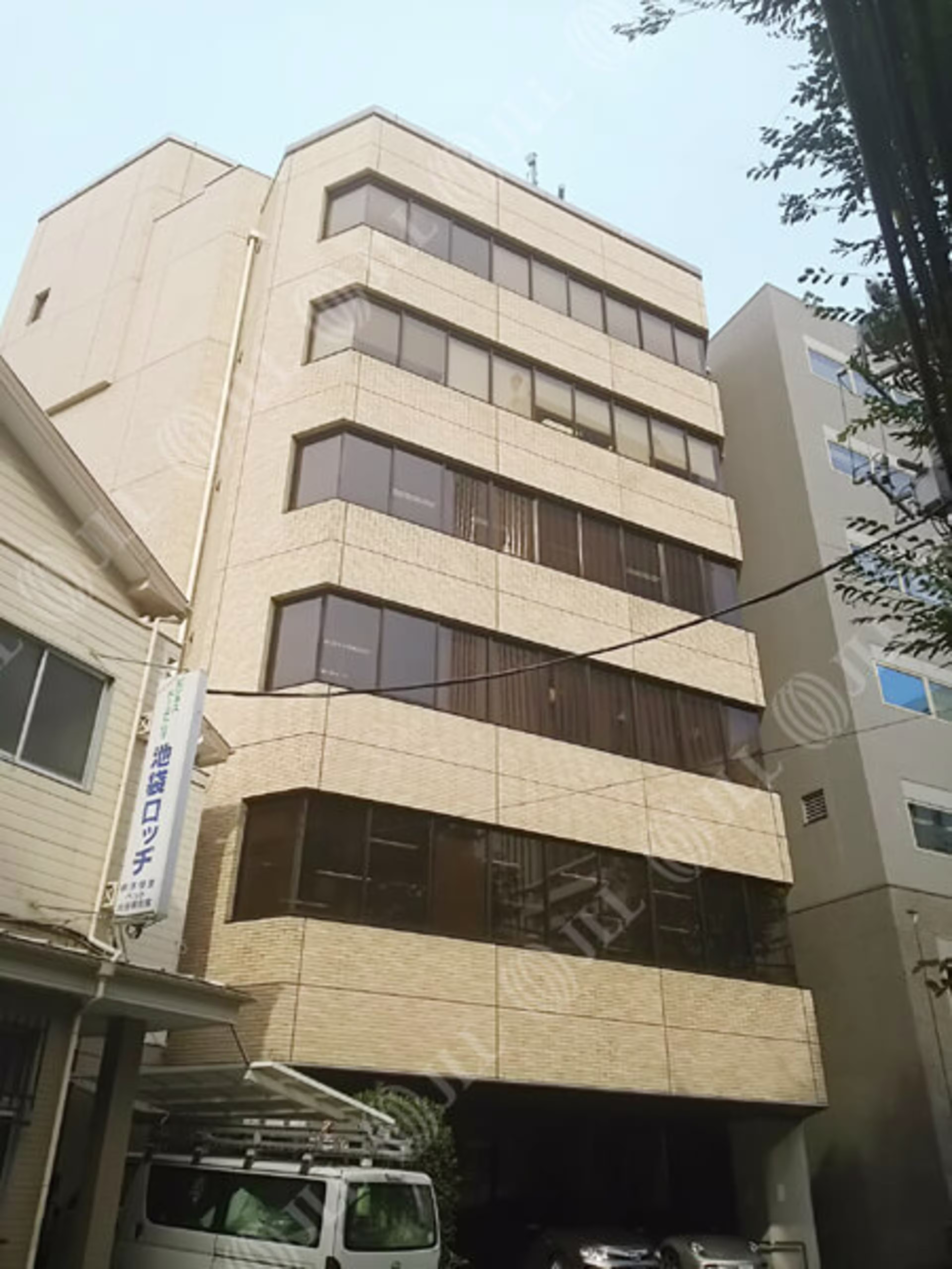 東池袋3-13-3