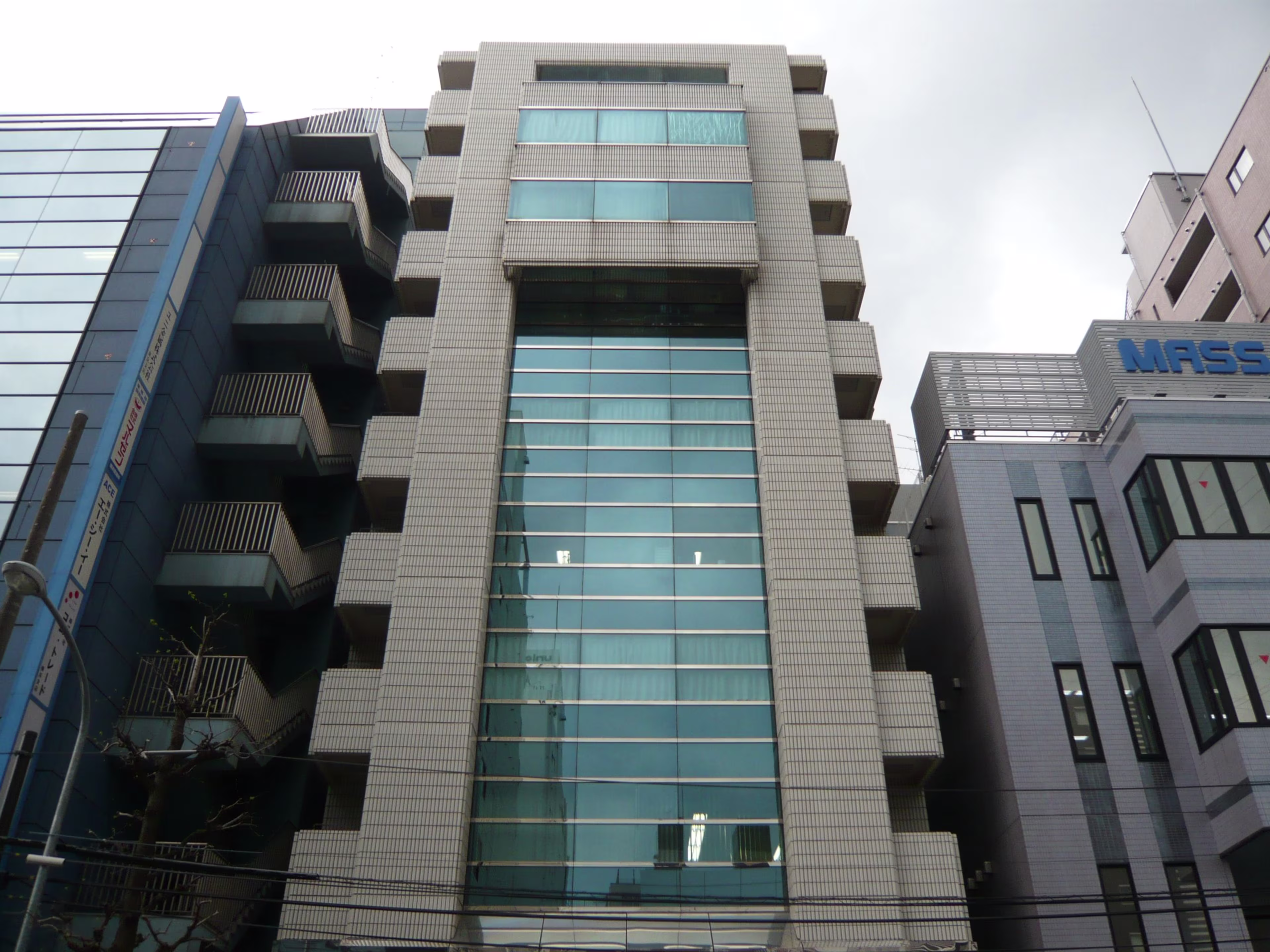 新横浜3-13-5