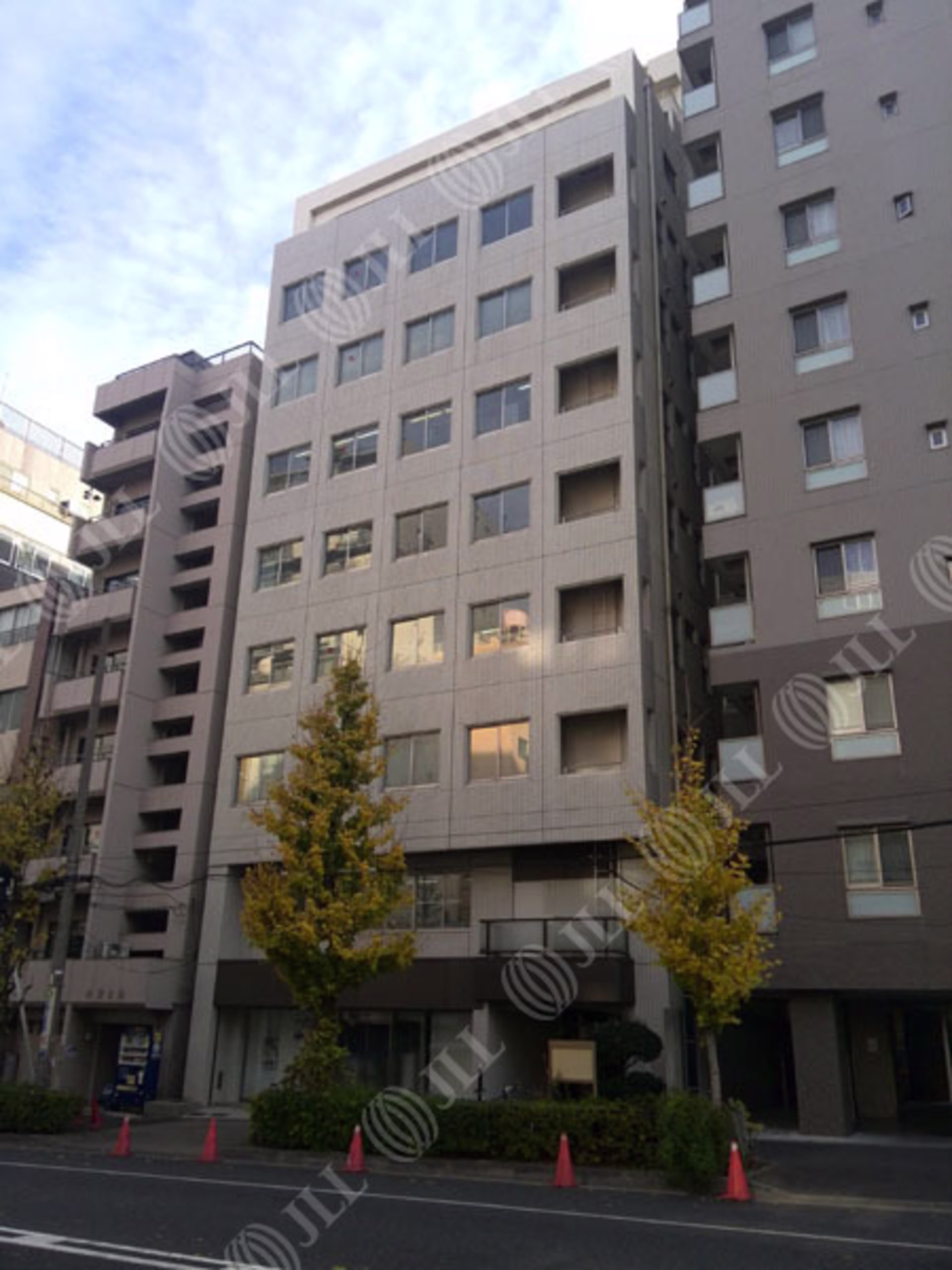 湯島1-12-4