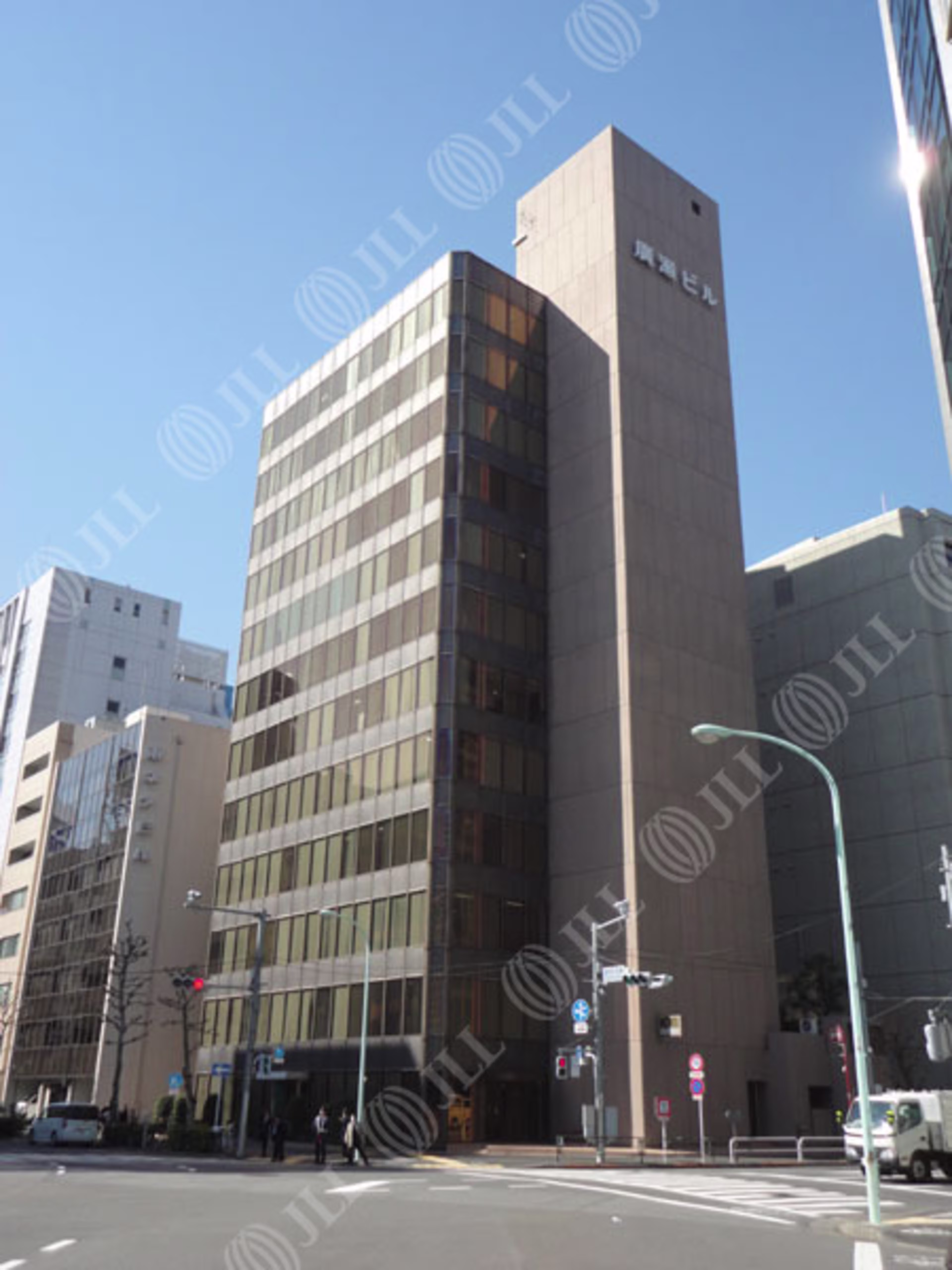 神田錦町3-17