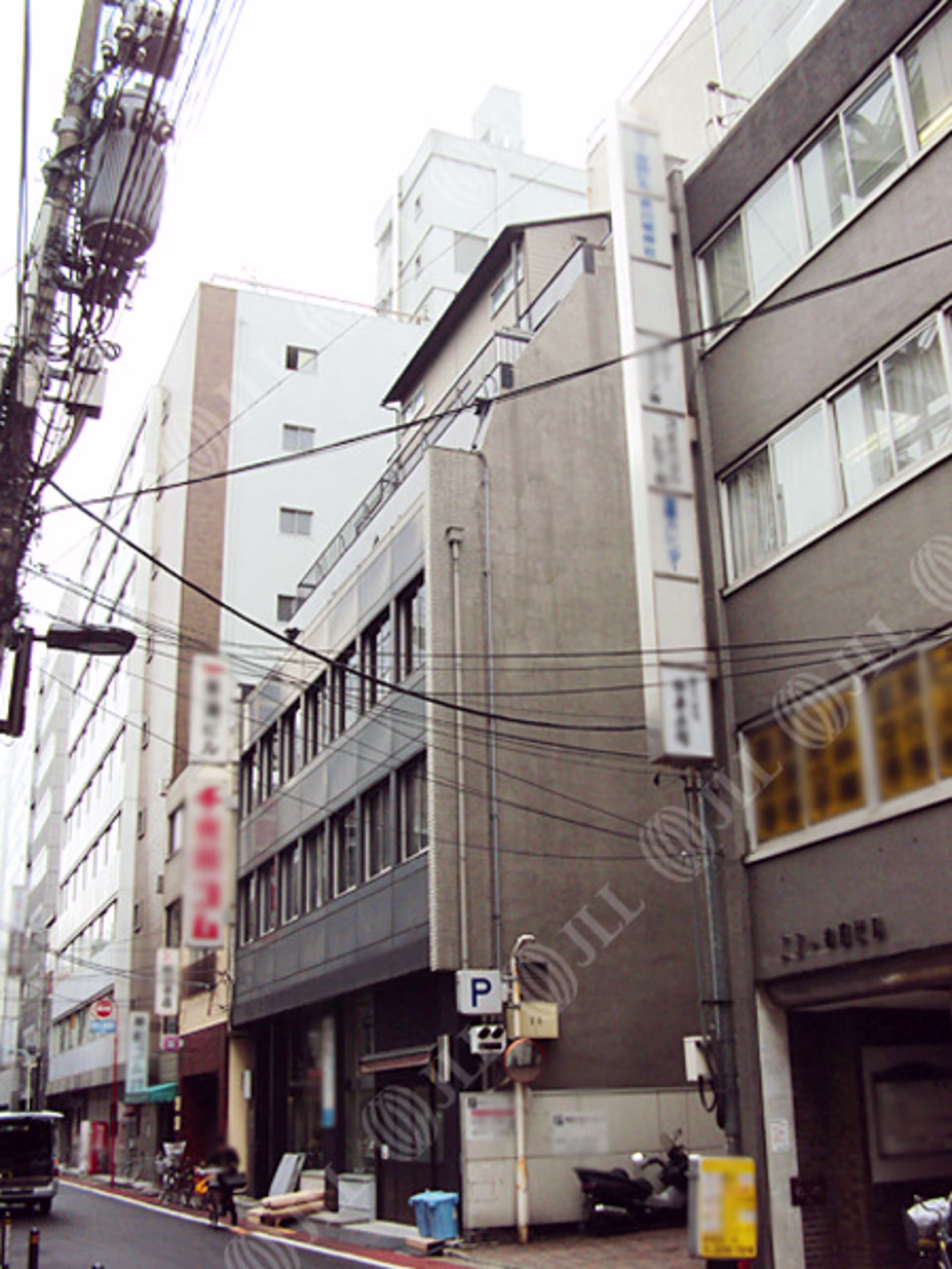 神田鍛冶町3-3-3