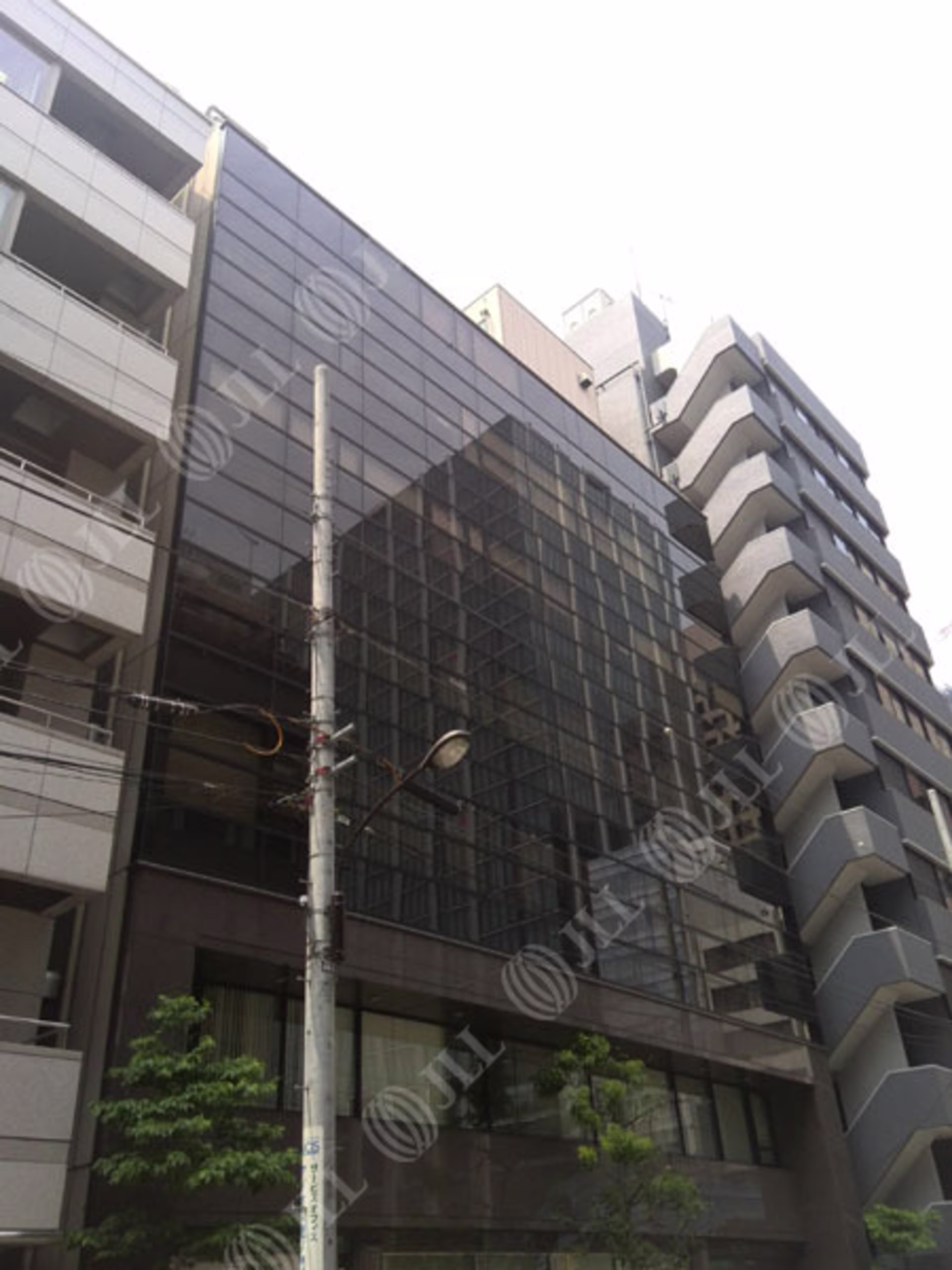 西新橋1-11-4