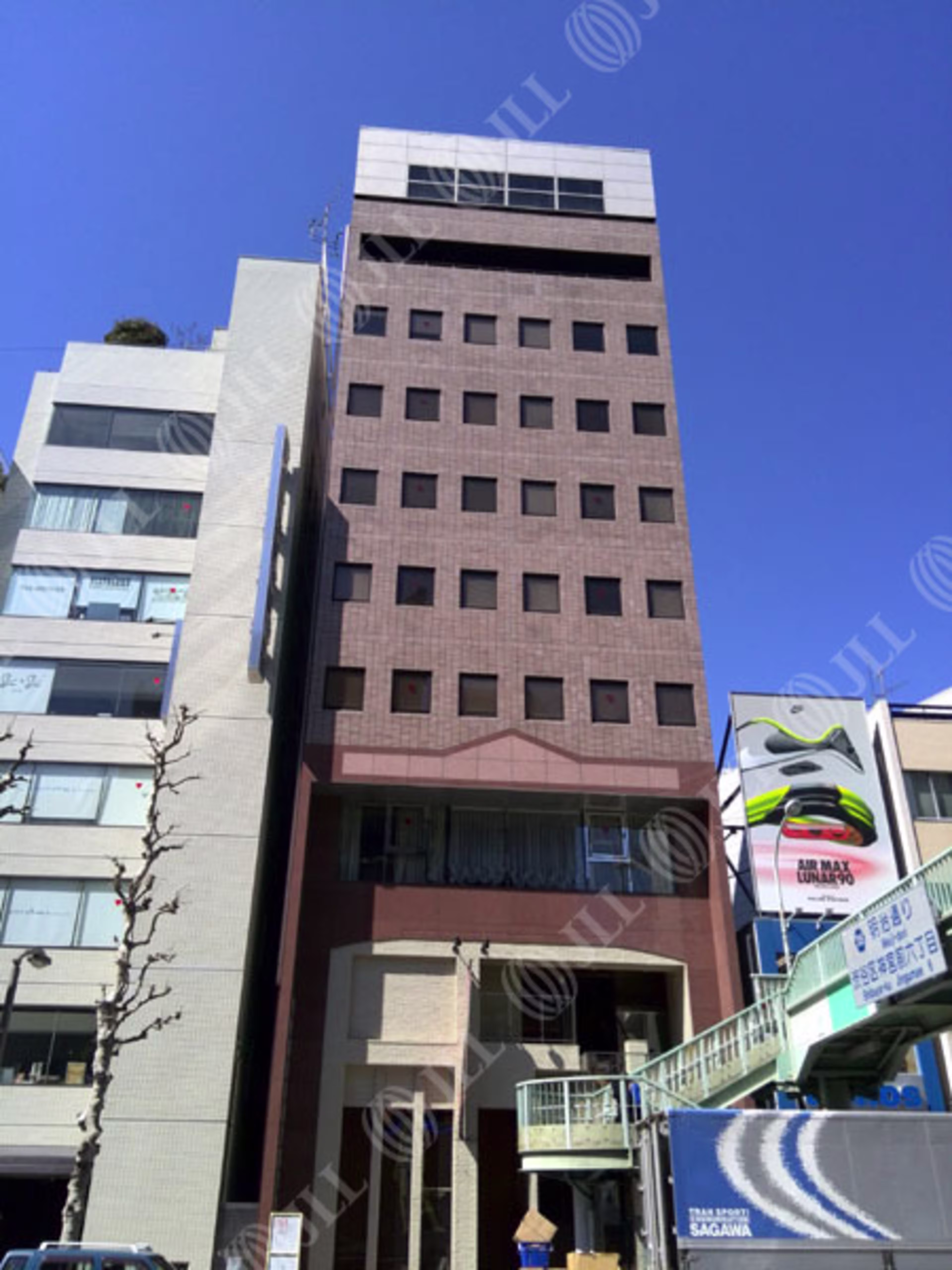 神宮前6-23-2