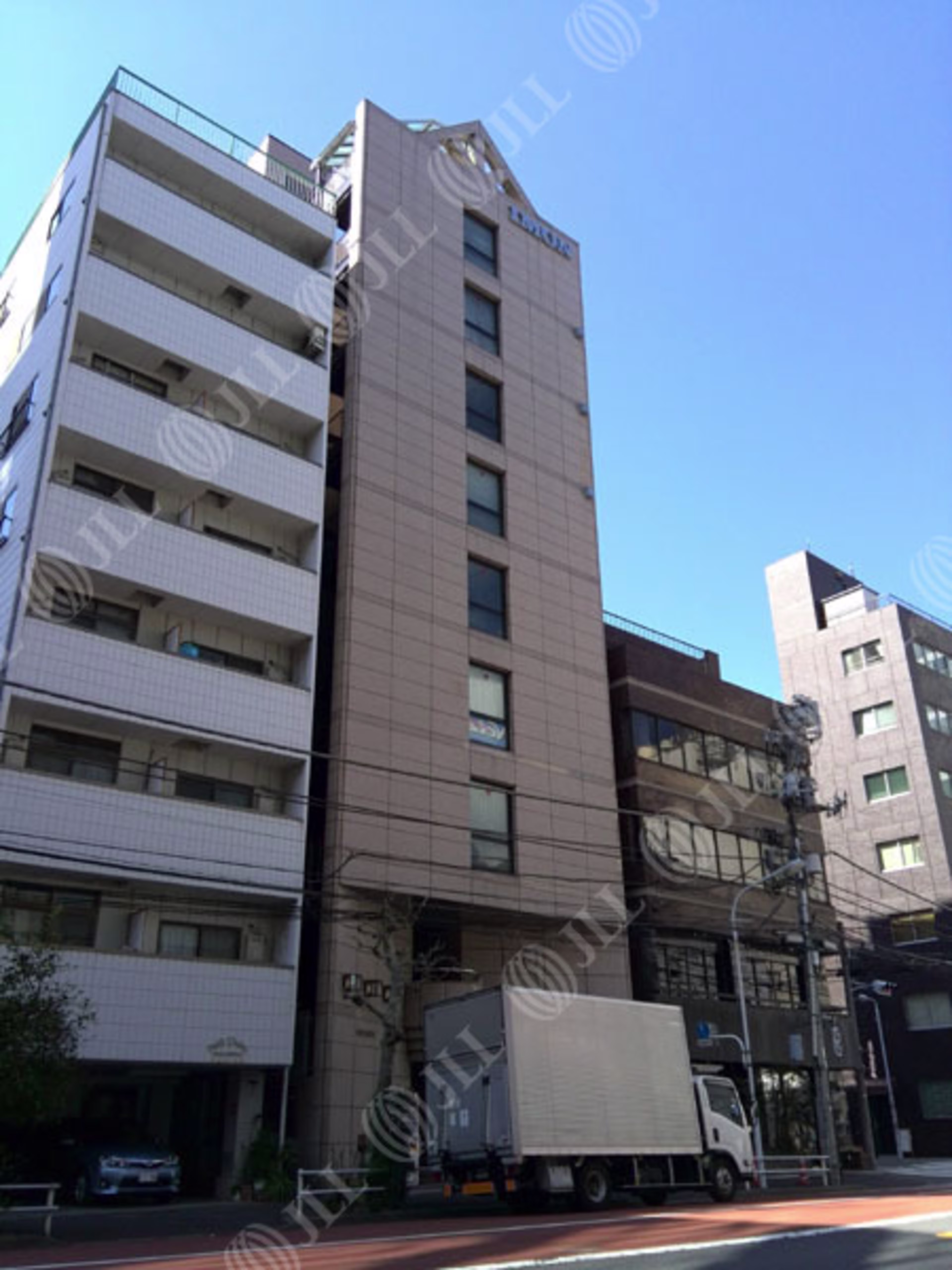 東上野3-1-10