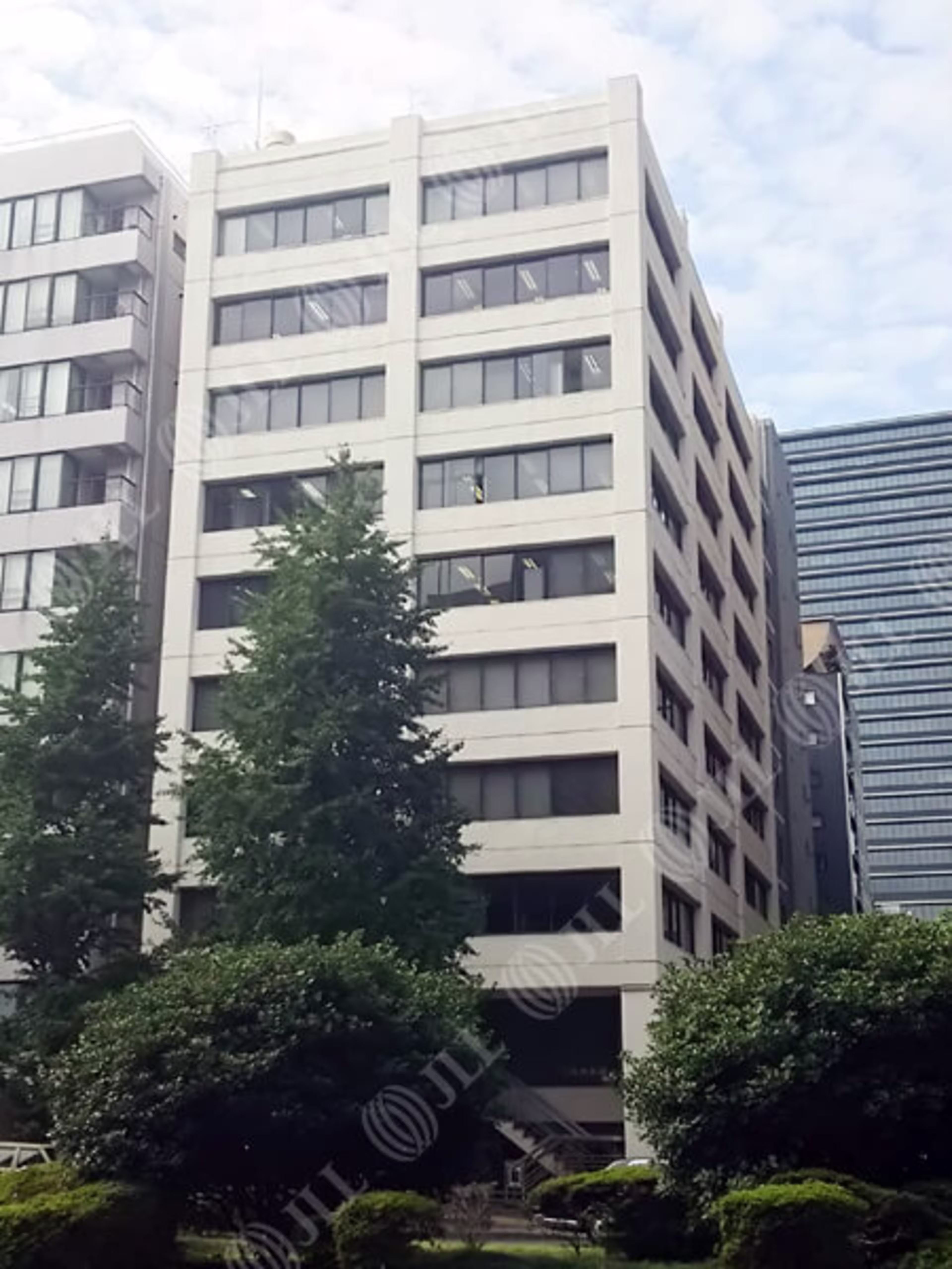 京橋3-9-4