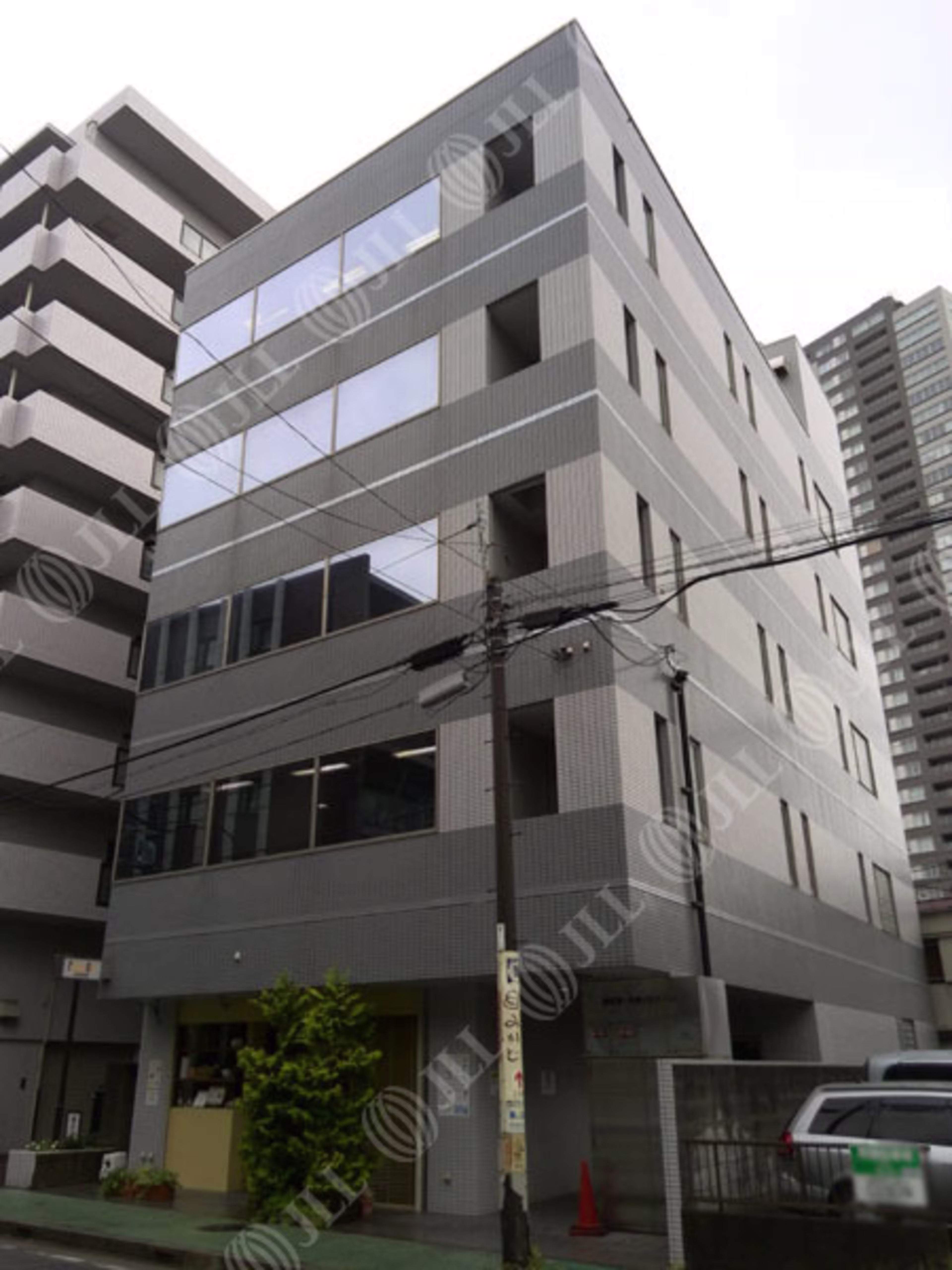 豊岡町4-19