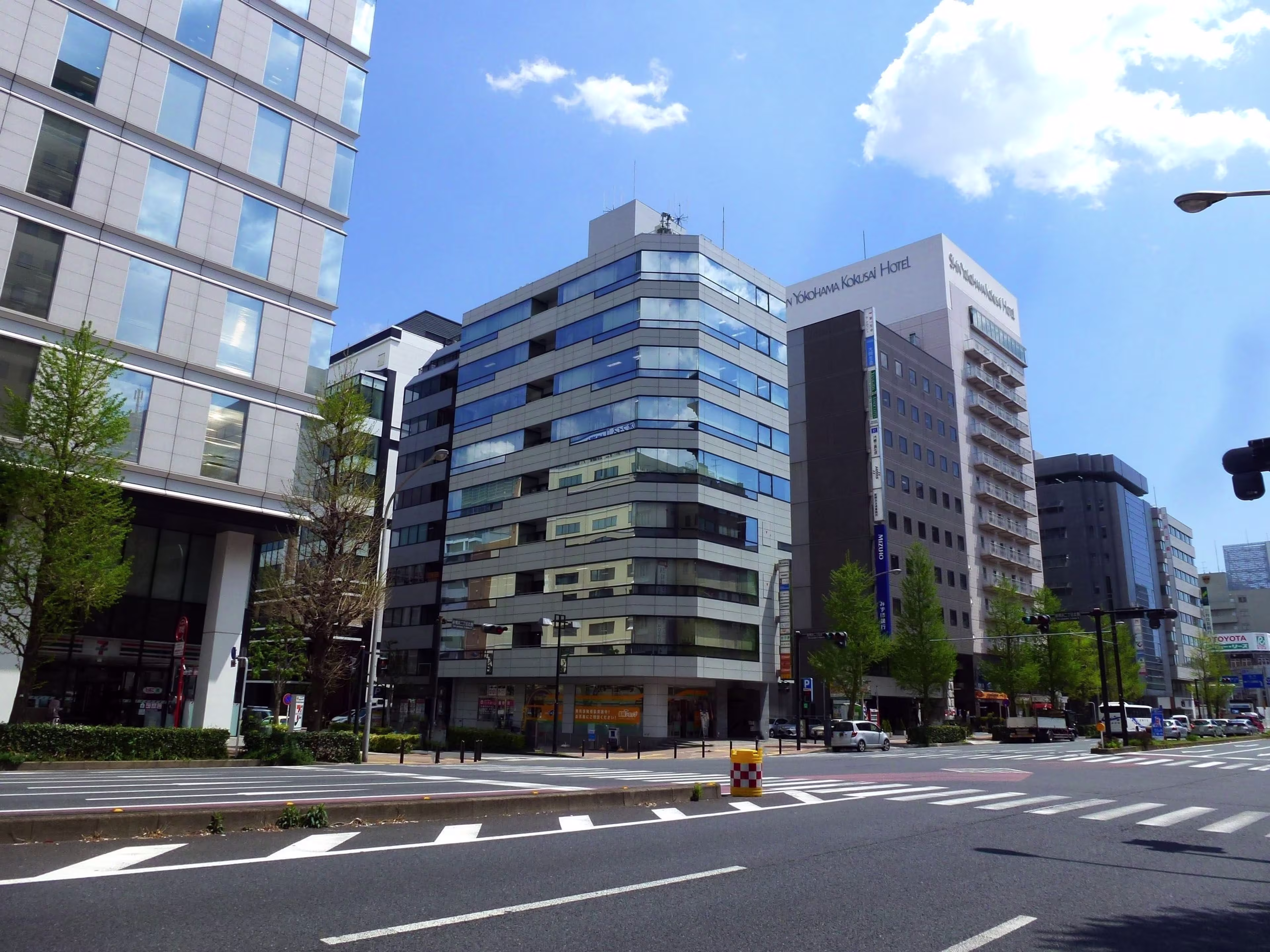 新横浜3-18-5