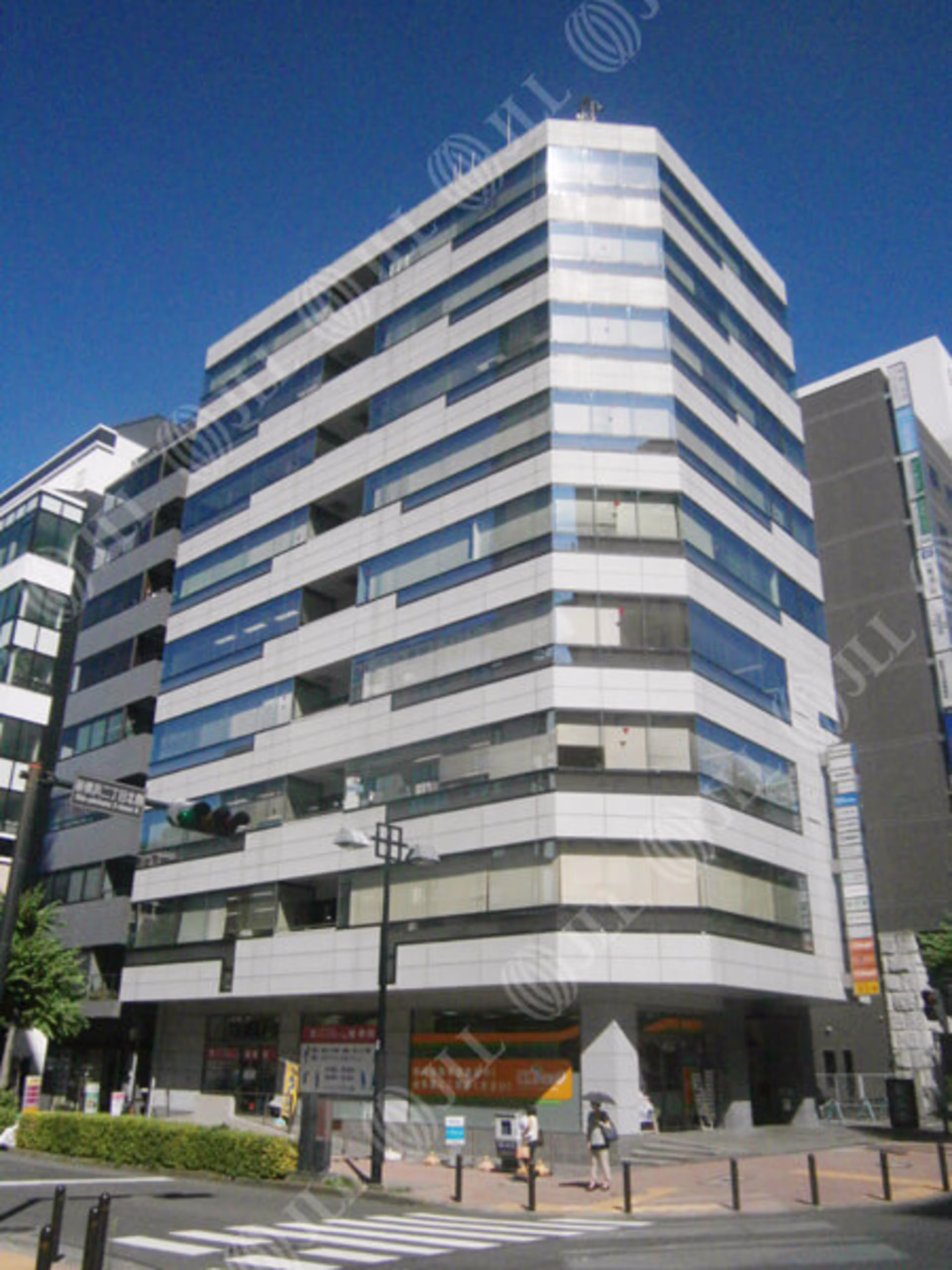 新横浜3-18-5