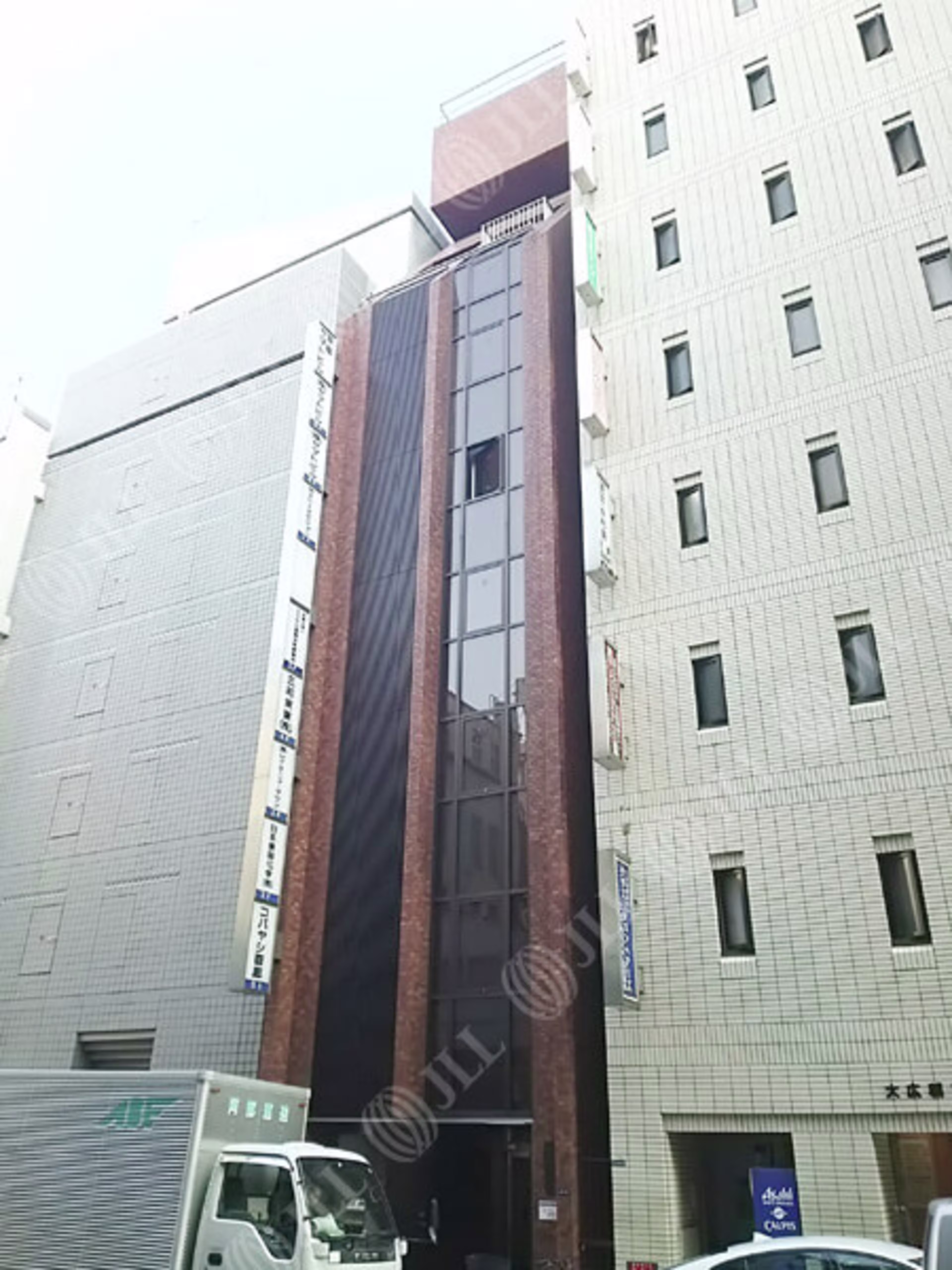 銀座3-8-12